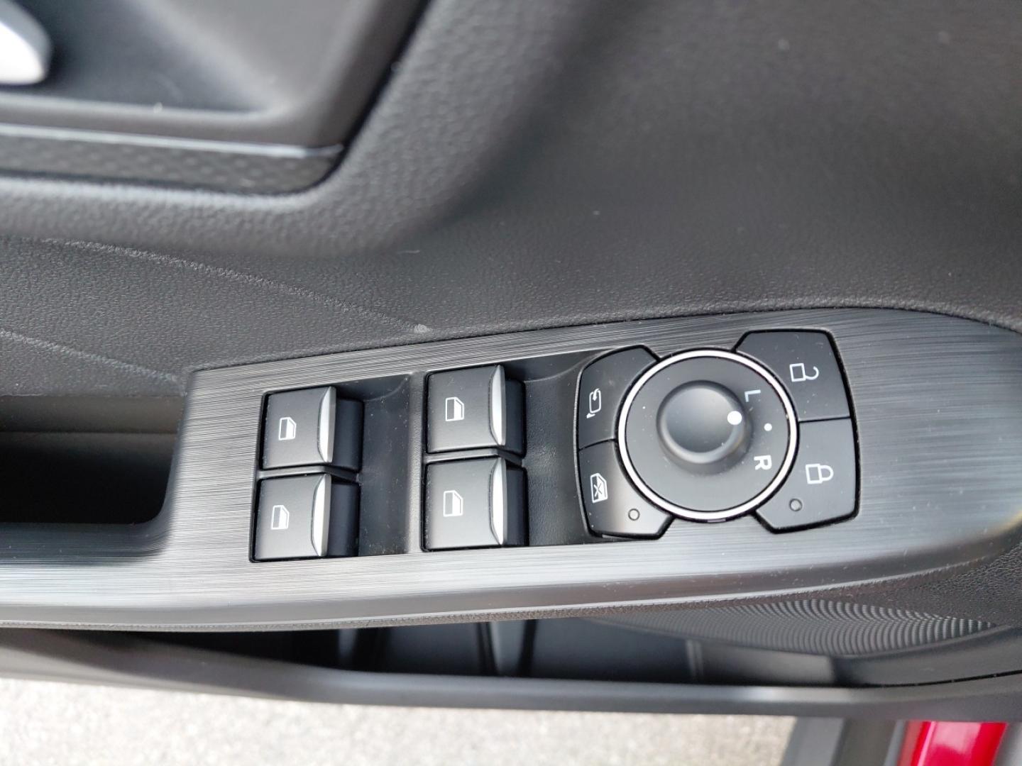 Ford Kuga ST-Line X 2.5 Duratec FHEV Auto 190CV