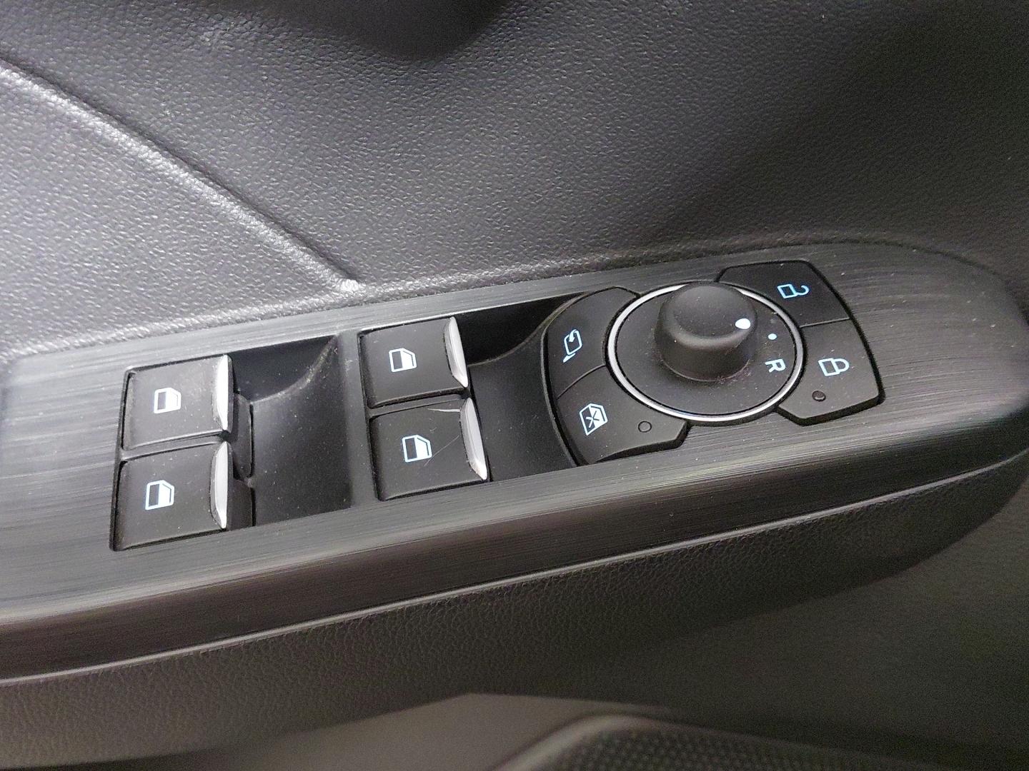 Ford Kuga 2.5 PHEV ST-LINE X AUTO 225 5P