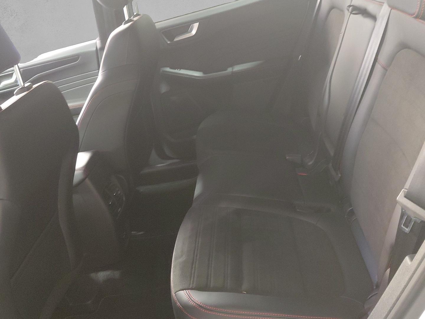 Ford Kuga 2.5 PHEV ST-LINE AUTO 225 5P