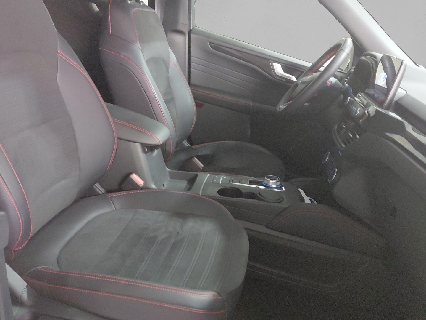 Ford Kuga 2.5 PHEV ST-LINE AUTO 225 5P