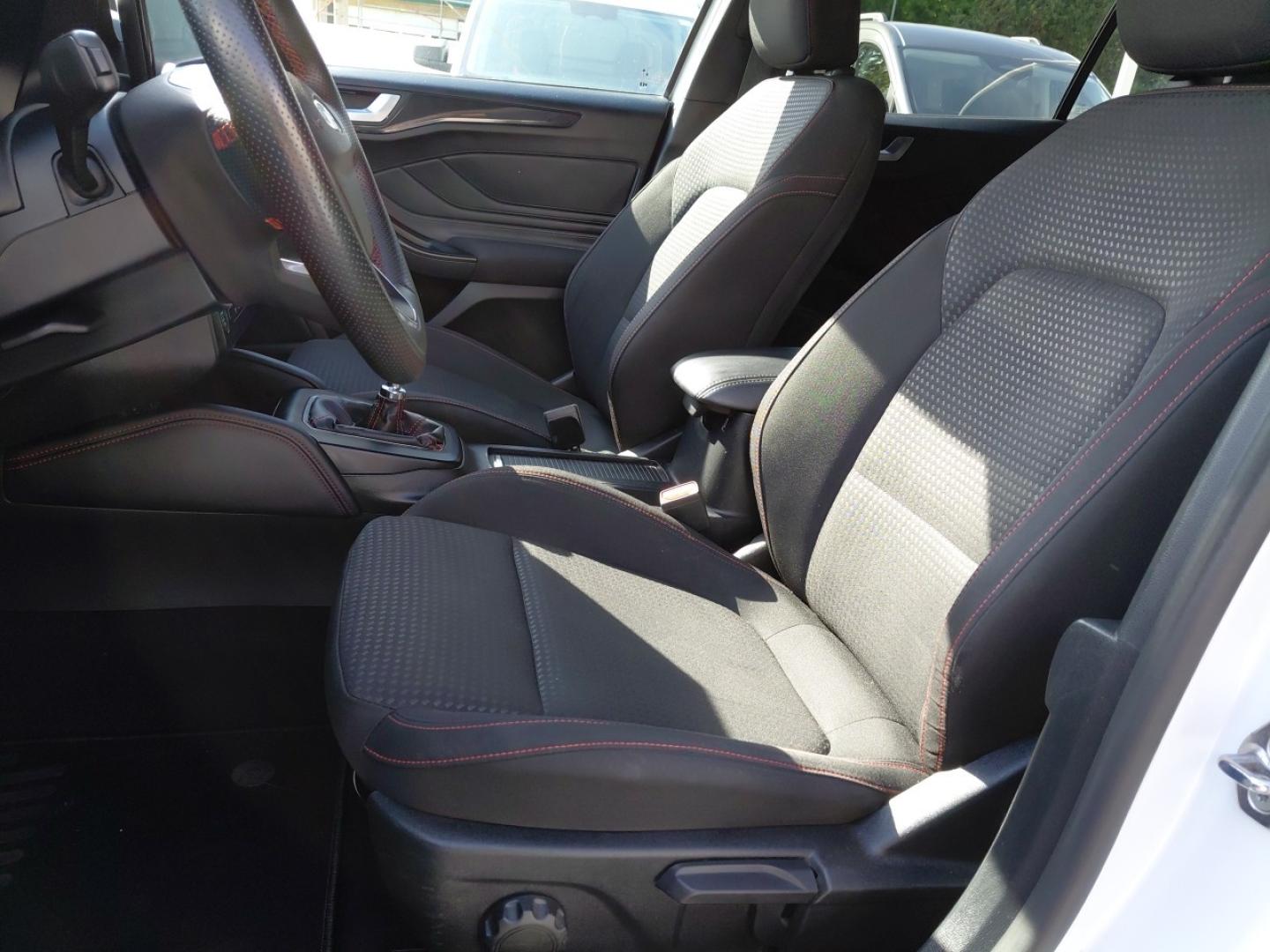 Ford Focus 1.0 Ecoboost MHEV 114kW ST-Line X 155CV