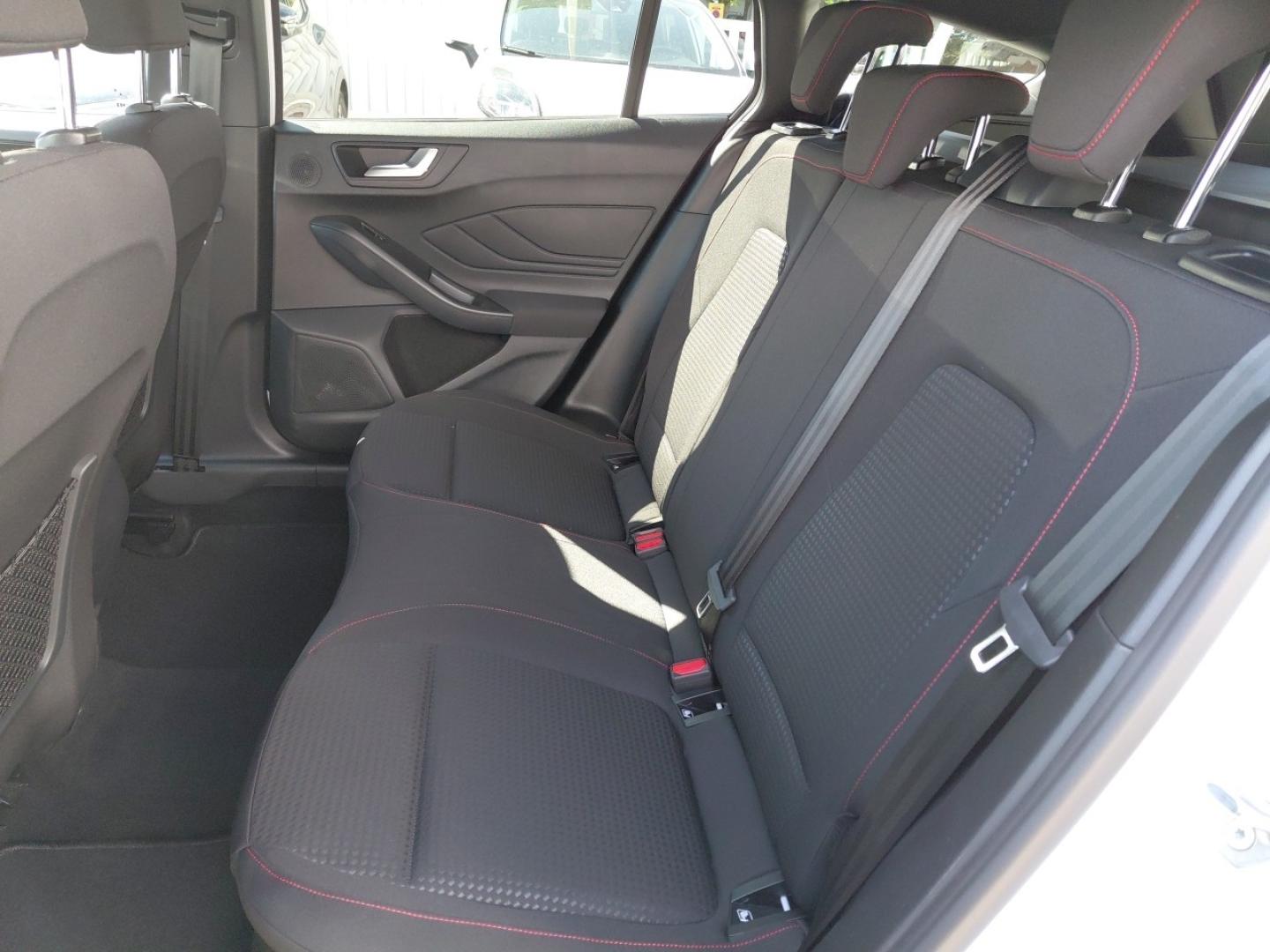 Ford Focus 1.0 Ecoboost MHEV 92kW ST-Line SB 125CV