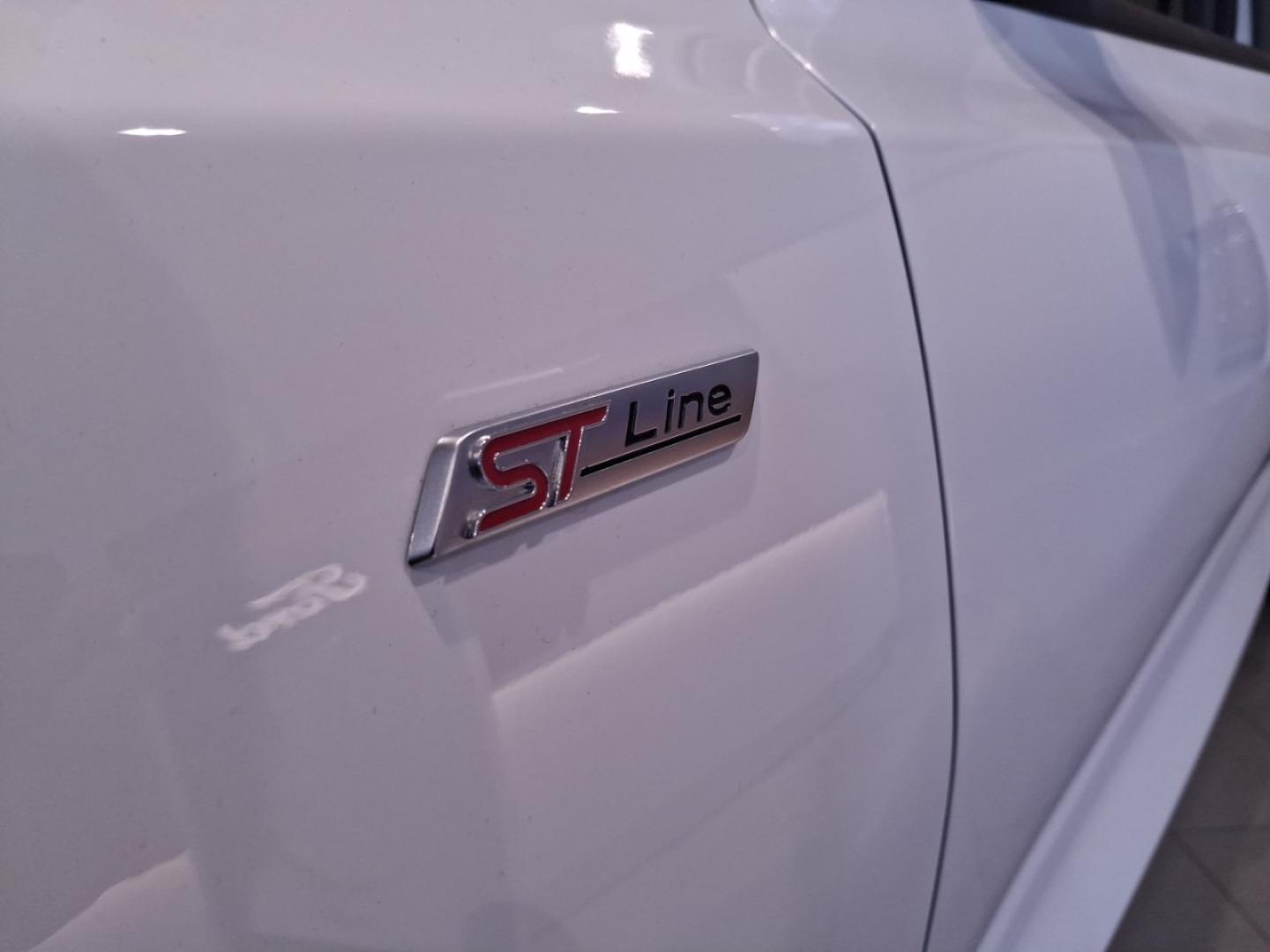 Ford Focus ST-Line X 1.0T EcoBoost mHEV 114kW (155CV) Auto