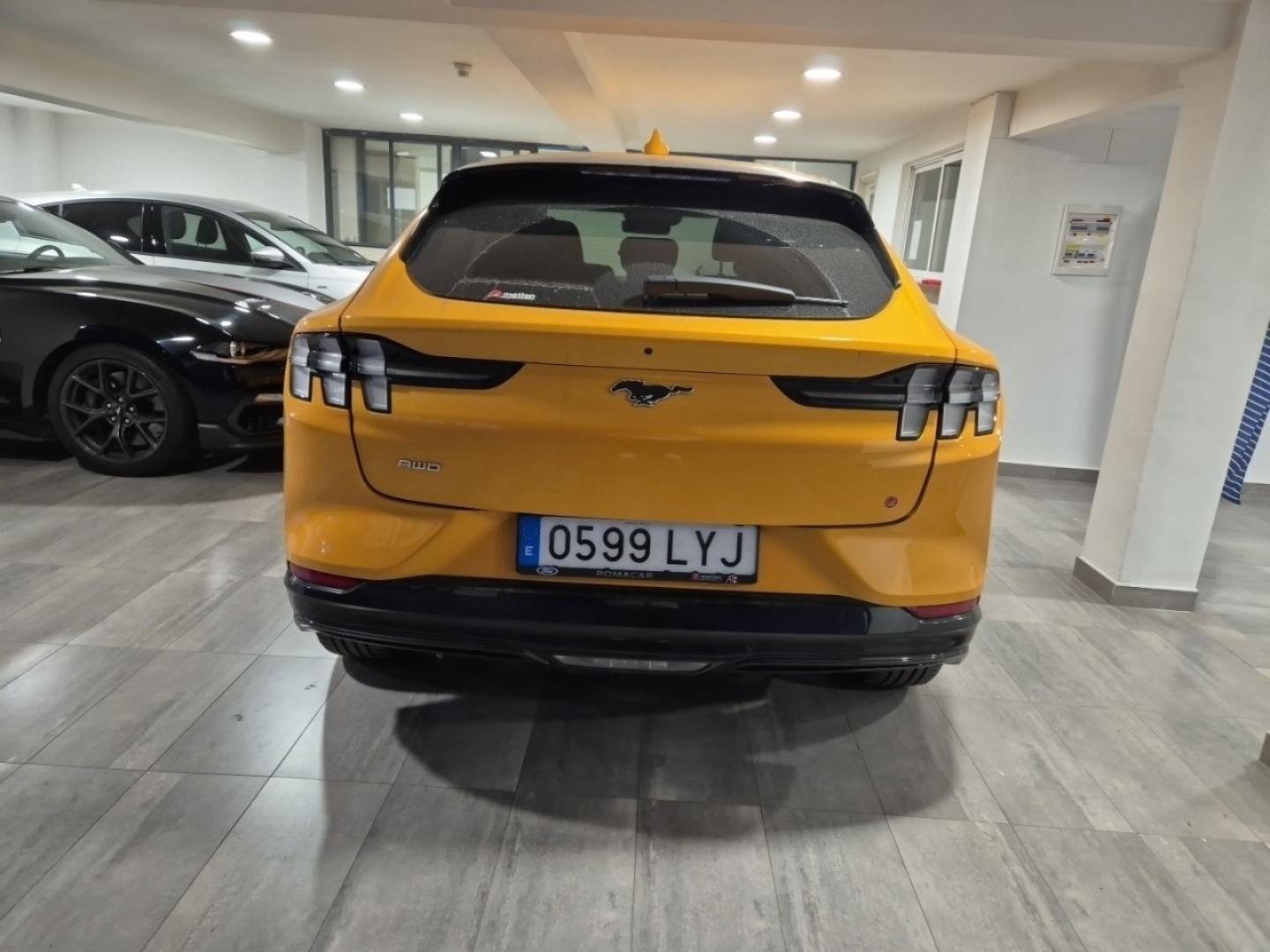 Ford Mustang Mach-E AWD 258kW Batería 98.8Kwh 351CV