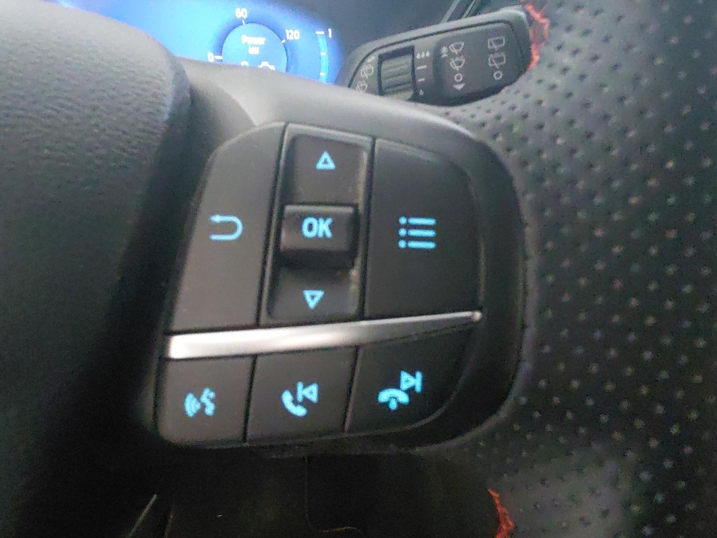 Ford Kuga 2.5 PHEV ST-LINE X AUTO 225 5P