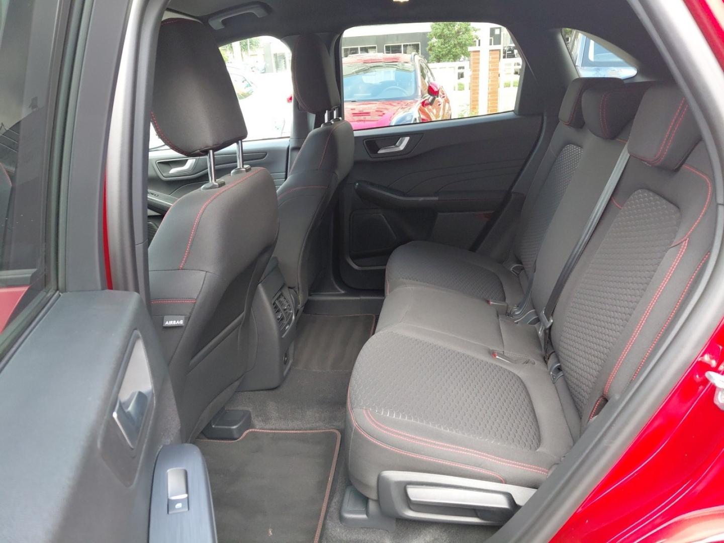 Ford Kuga ST-Line 2.5 Duratec FHEV 132kW Auto 180CV