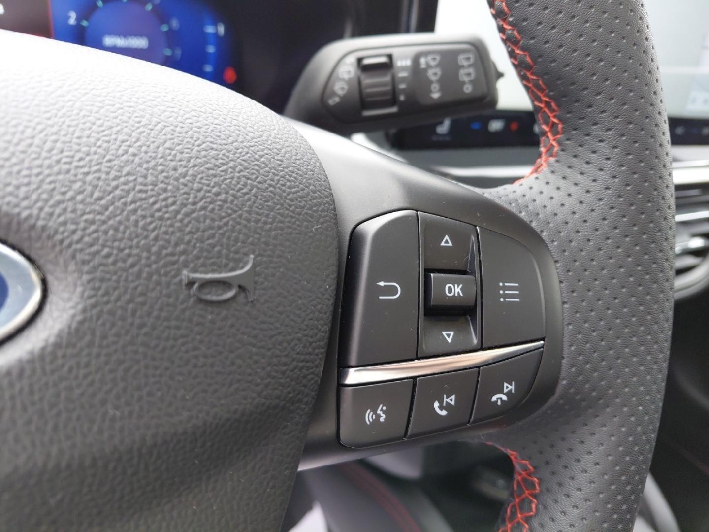 Ford Focus 1.0 Ecoboost MHEV 114kW ST-Line X 155CV