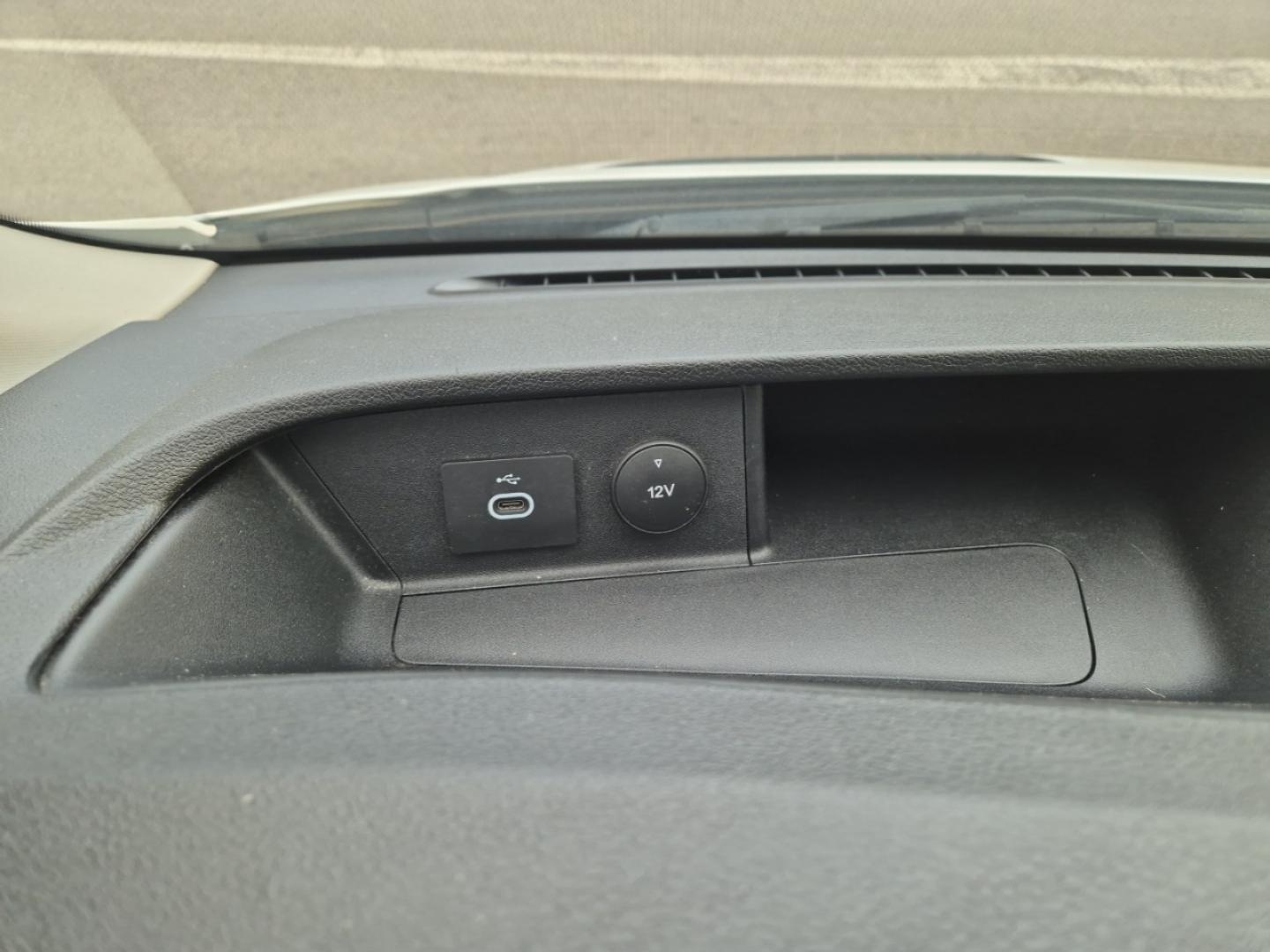 Ford Transit 350 L3 BEV 75kWh (68kWh útil) 184CV Trend RWD