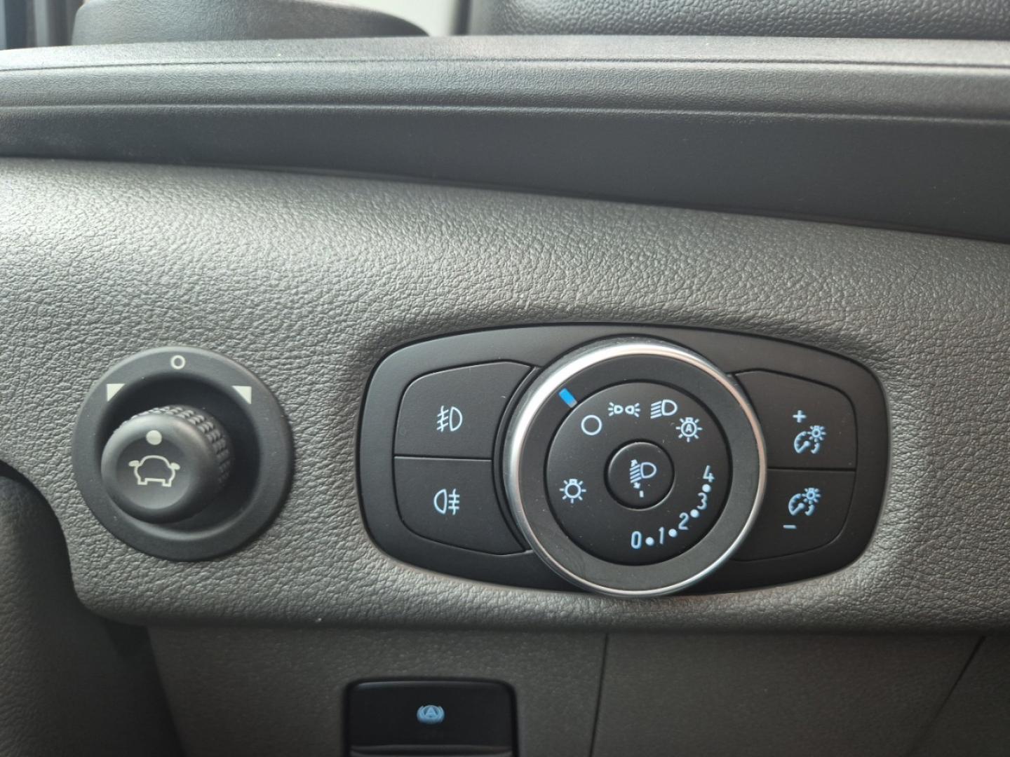 Ford Transit 350 L3 BEV 75kWh (68kWh útil) 184CV Trend RWD