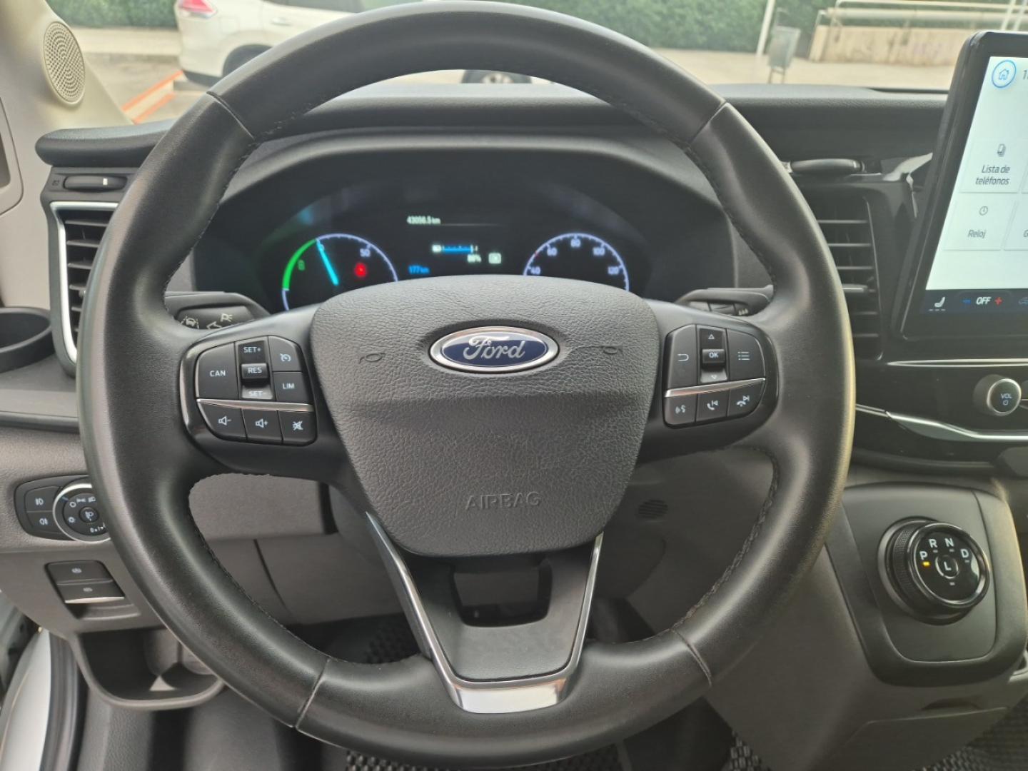 Ford Transit 350 L3 BEV 75kWh (68kWh útil) 184CV Trend RWD