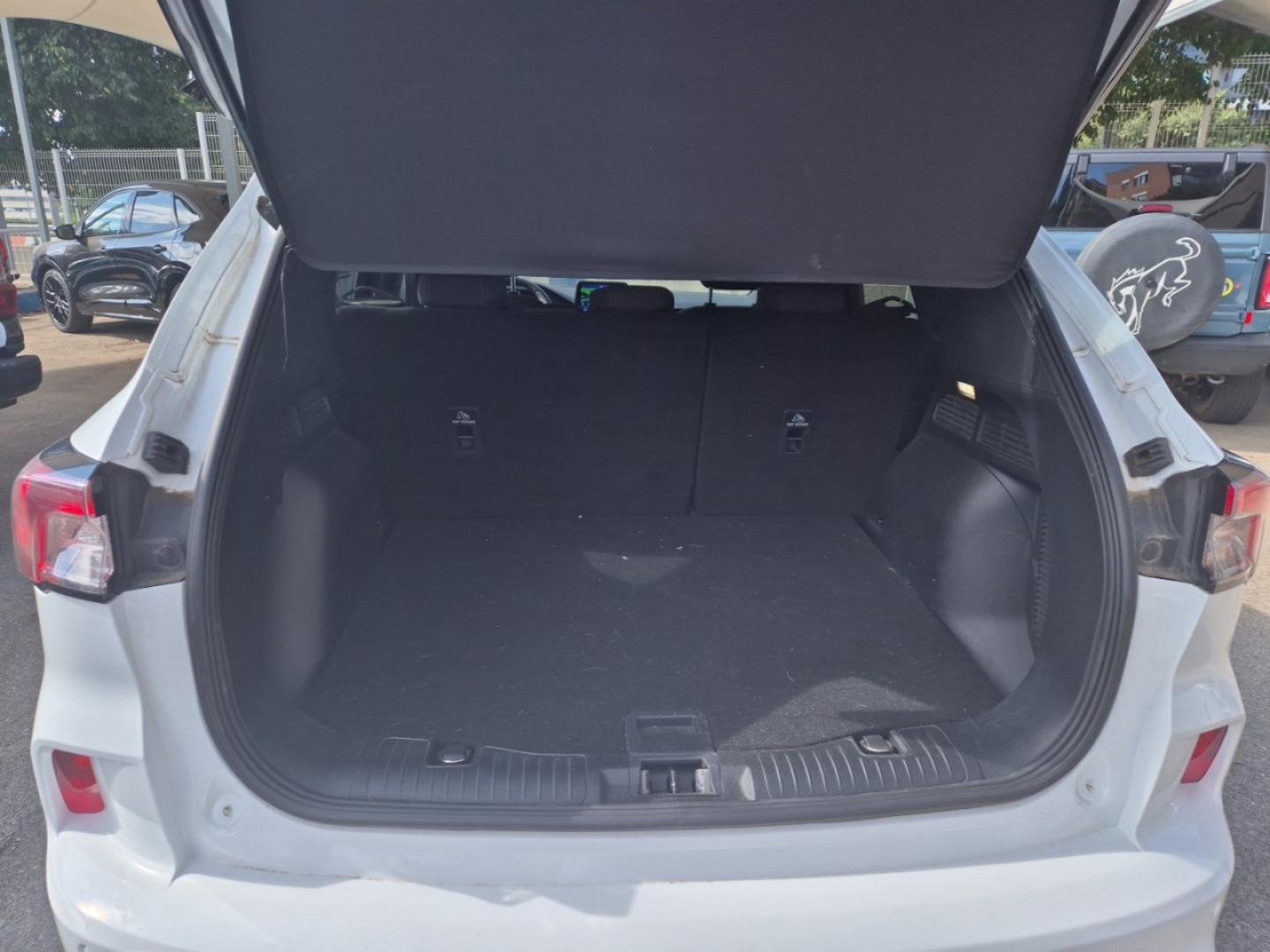 Ford Kuga ST-Line 2.5 Duratec FHEV 140kW Auto 190CV