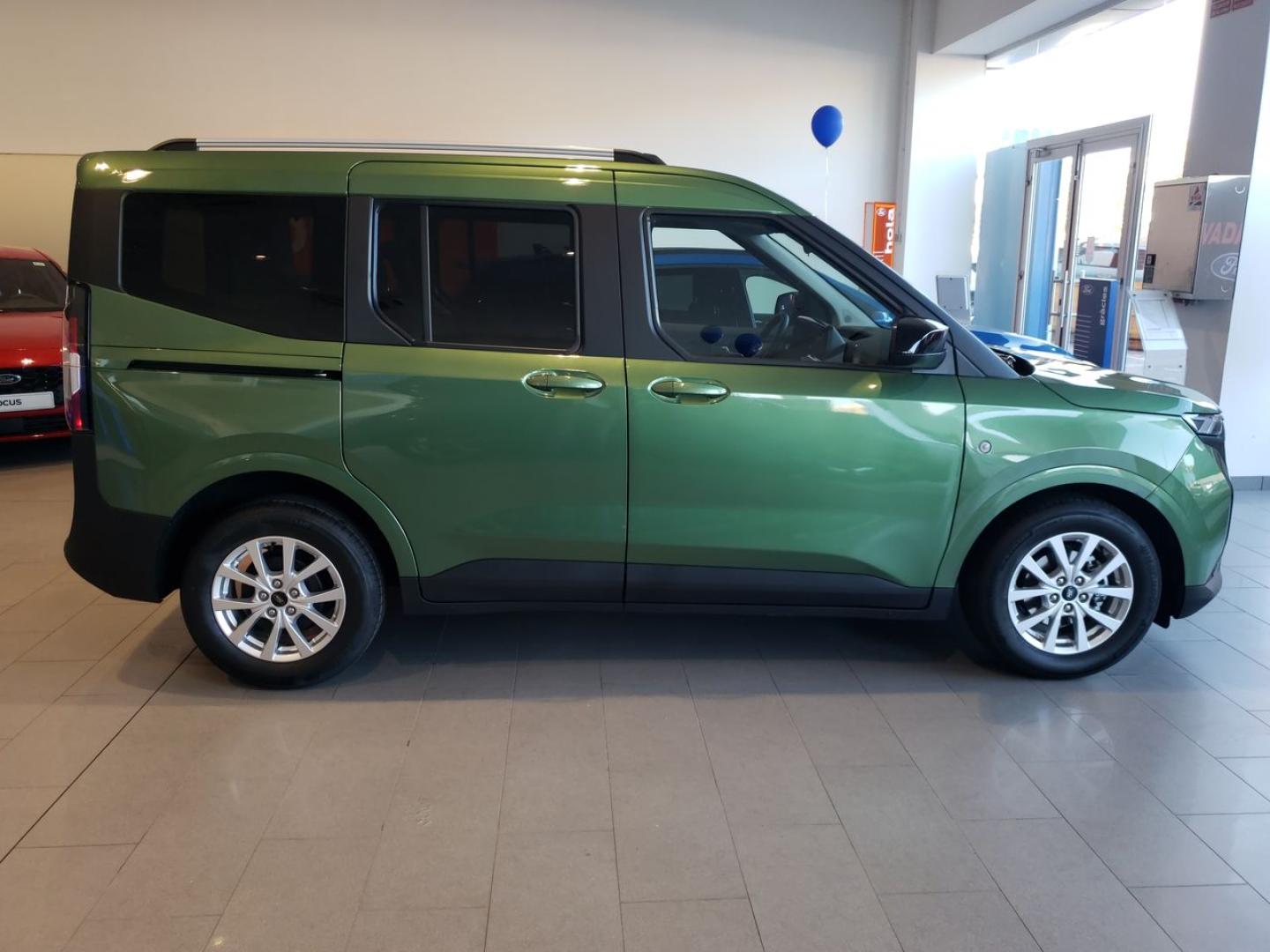 Ford Tourneo Courier 1.0 Ecoboost 92kW (125CV) Titanium