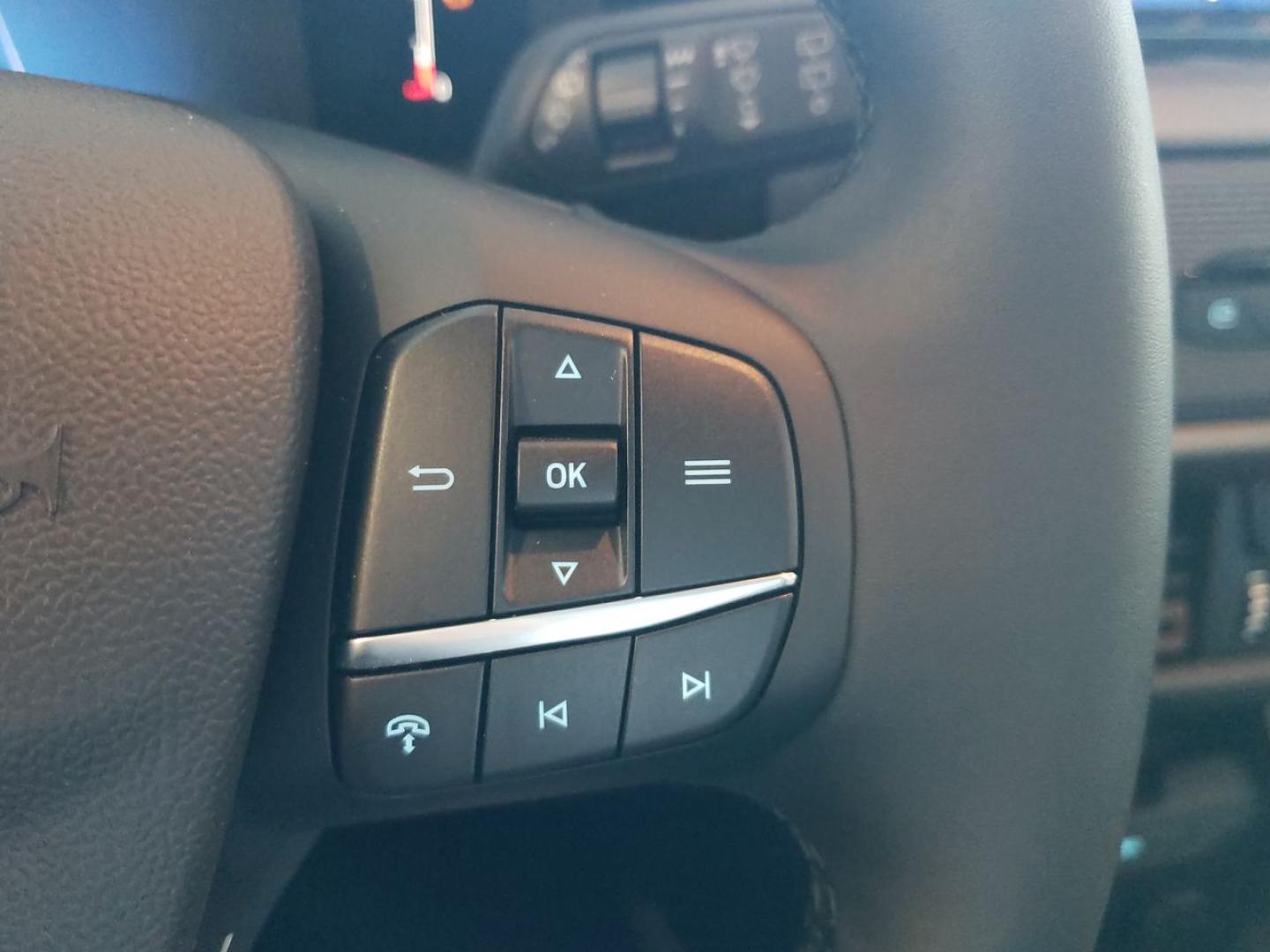 Ford Tourneo Courier 1.0 Ecoboost 92kW (125CV) Titanium