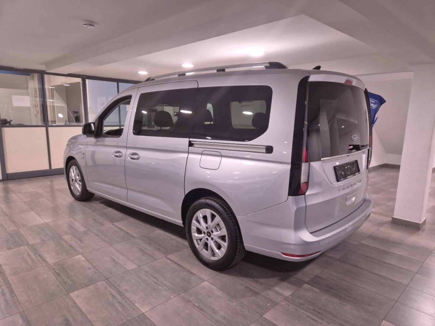 Ford Grand Tourneo Connect 1.5 Ecoboost PHEV Titanium Auto 150CV