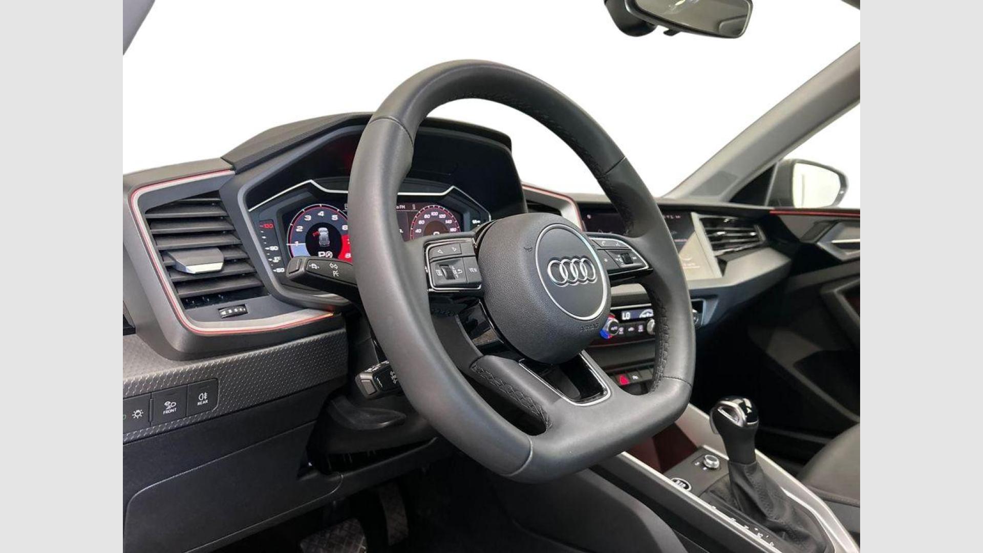 Audi A1 Adrenalin edition 30 TFSI 85 kW (116 CV) S tronic