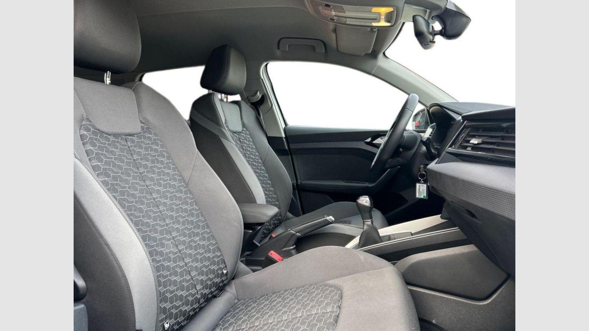 Audi A1 Adrenalin Black edition 30 TFSI 85 kW (116 CV)