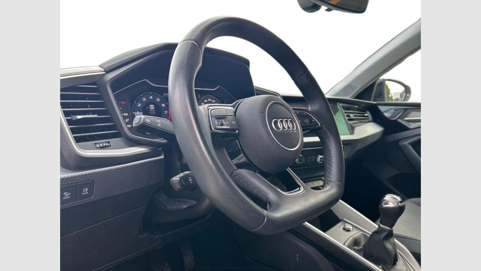 Audi A1 Adrenalin Black edition 30 TFSI 85 kW (116 CV)