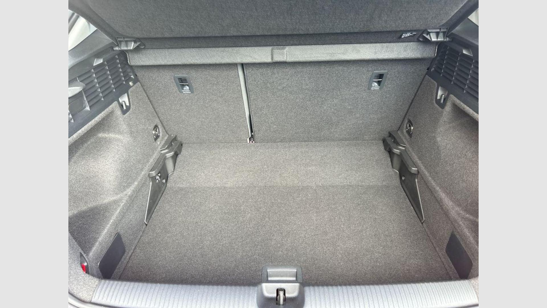 Audi Q2 Advanced 30 TDI 85 kW (116 CV)