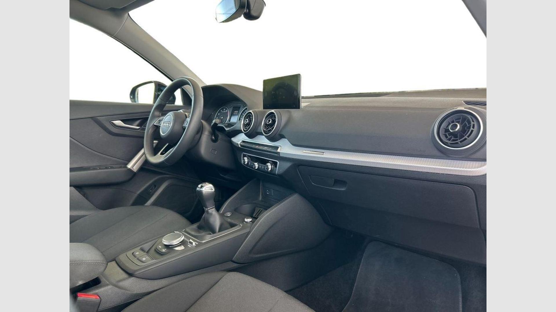 Audi Q2 Advanced 30 TFSI 81 kW (110 CV)