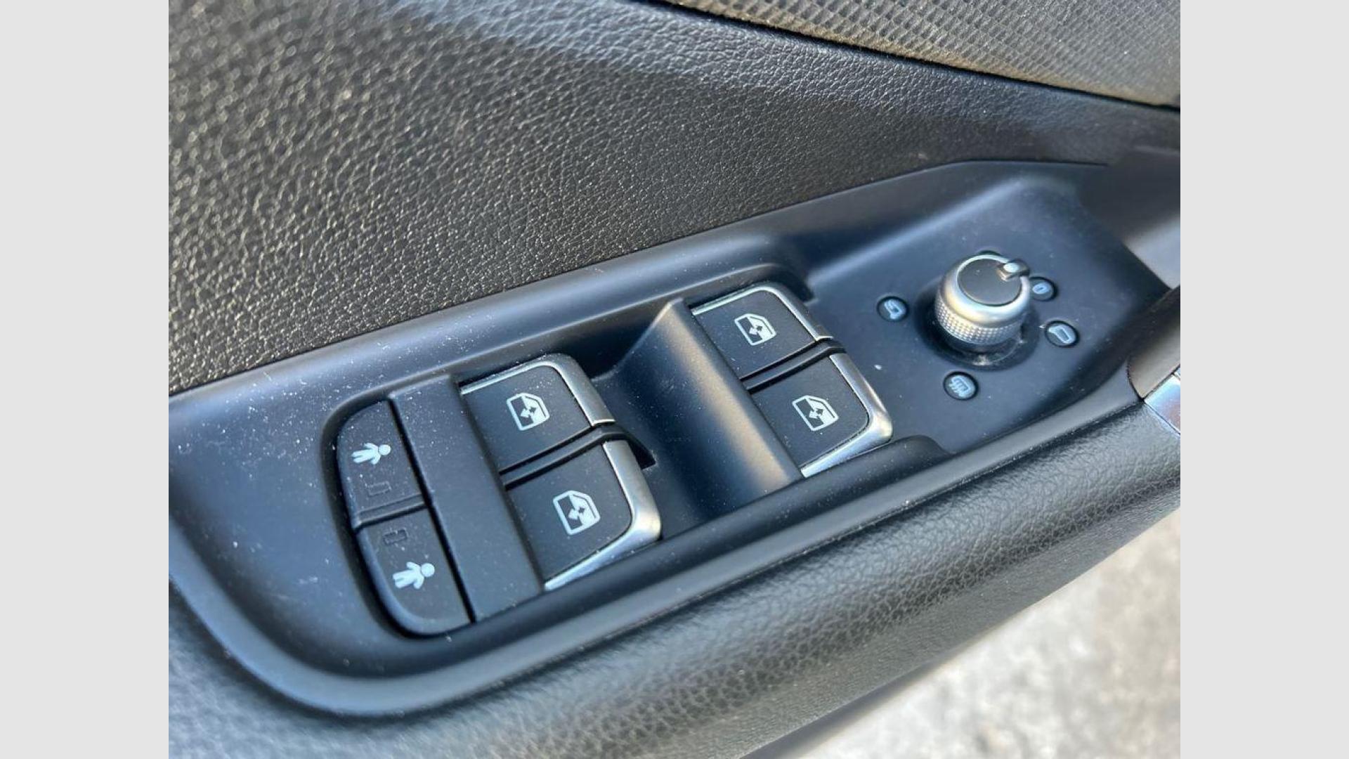 Audi Q2 S line 30 TDI 85 kW (116 CV)