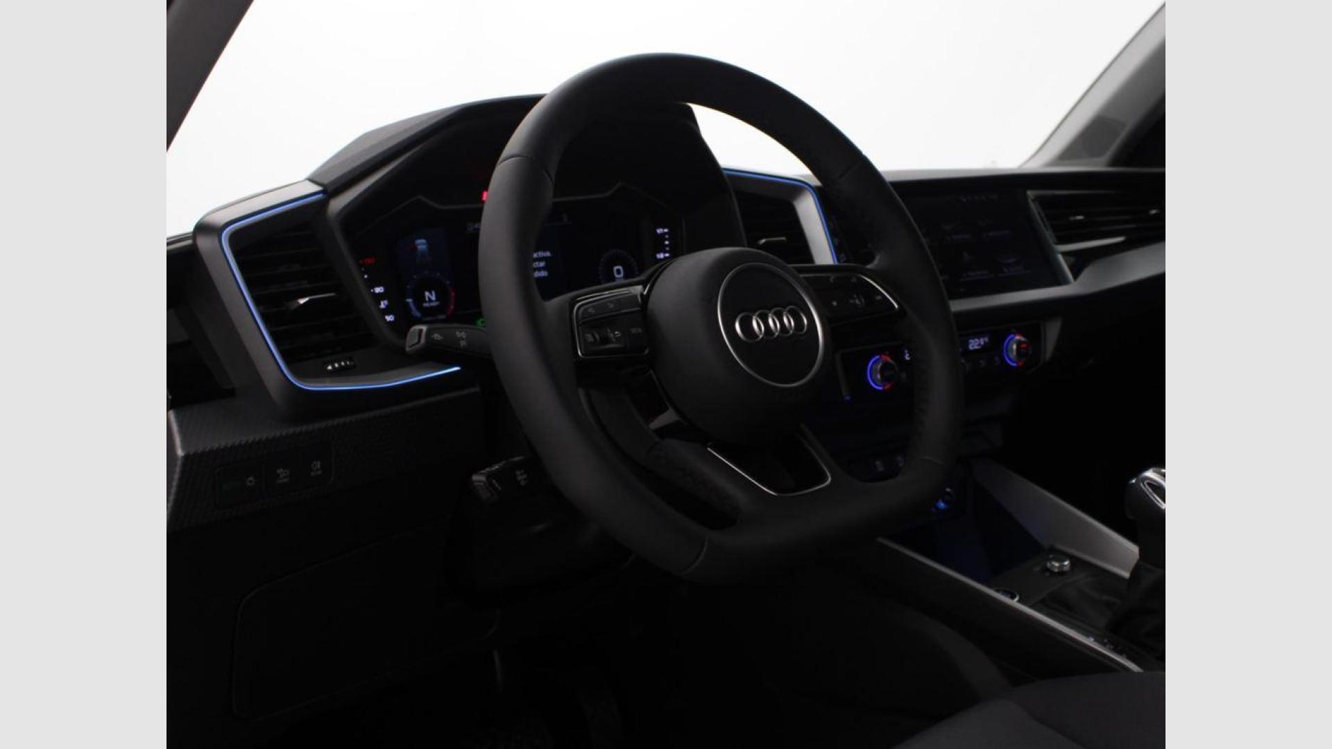 Audi A1 Adrenalin edition 30 TFSI 81 kW (110 CV) S tronic