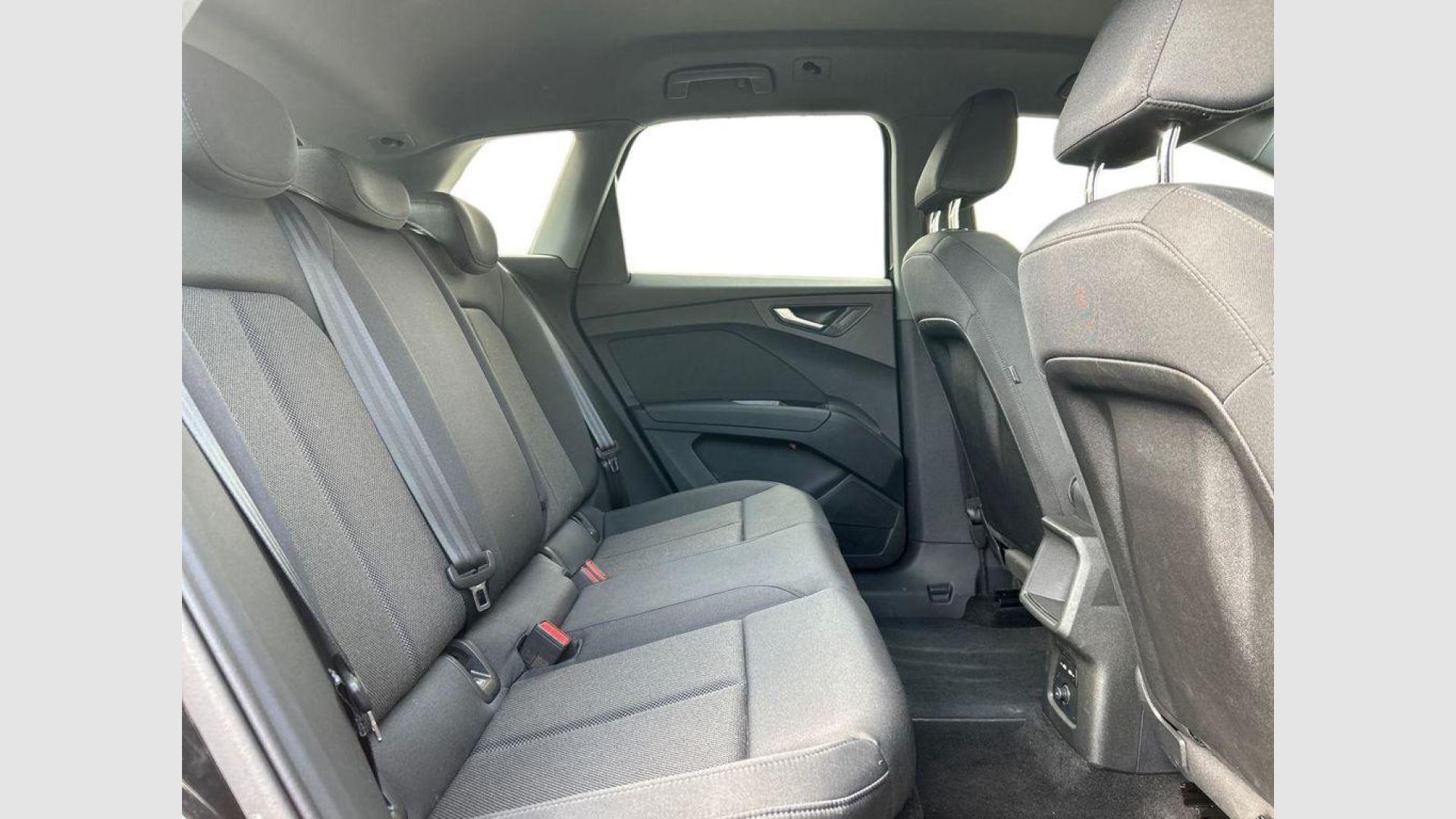 Audi Q4 e-tron Advanced 40 e-tron 63kWh 150 kW (204 CV)