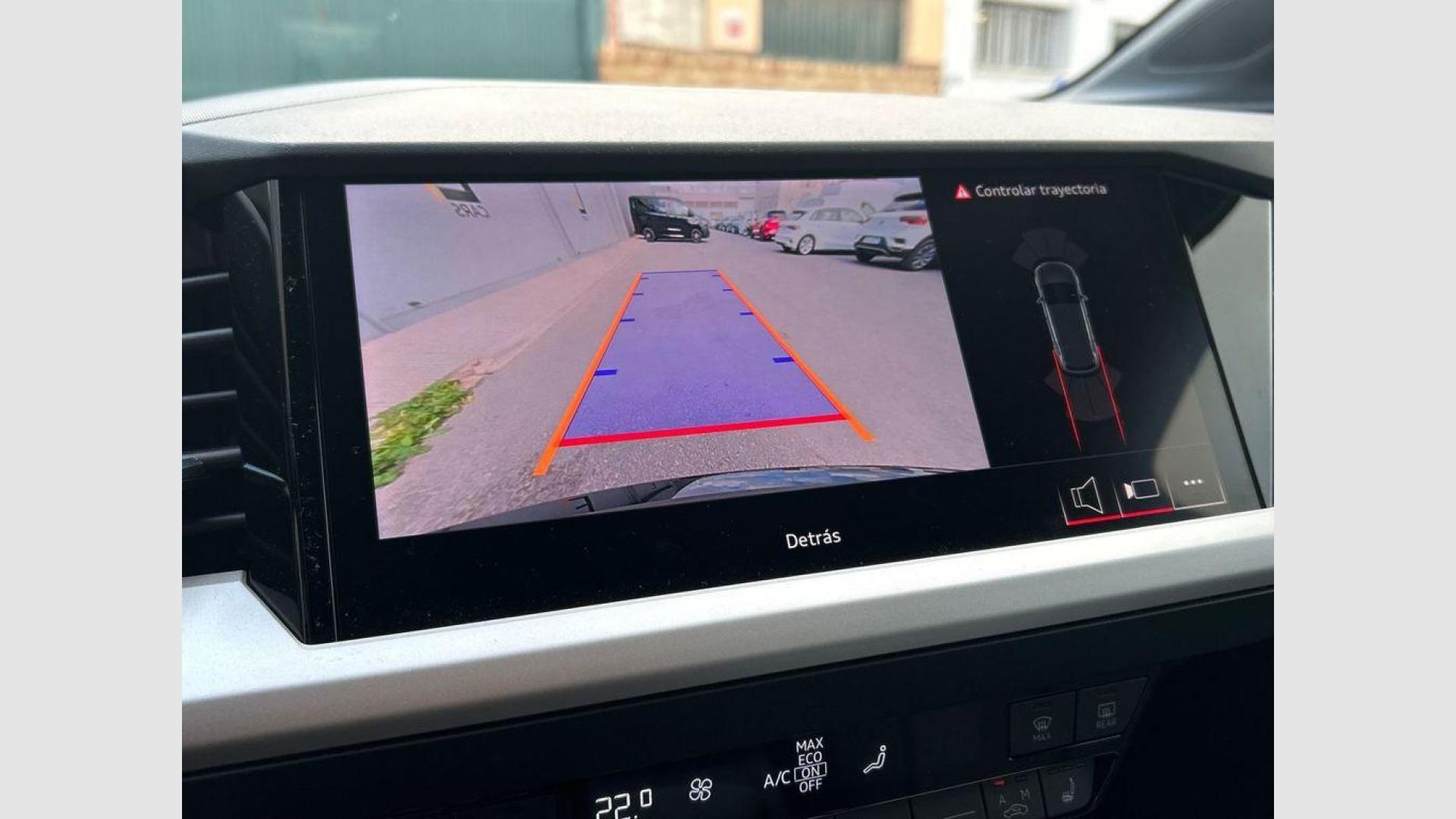 Audi Q4 e-tron Advanced 40 e-tron 63kWh 150 kW (204 CV)