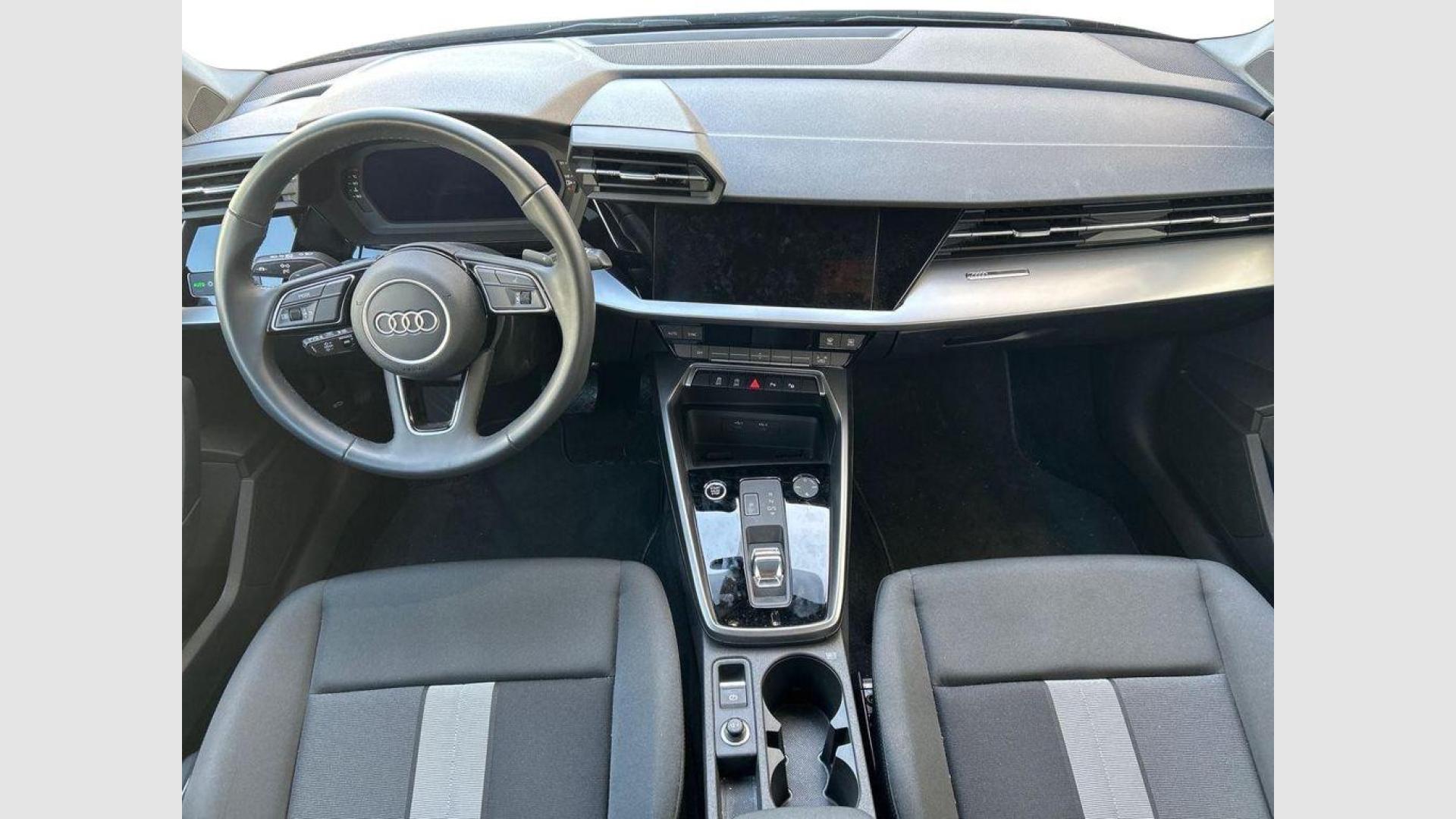 Audi A3 Sportback TFSIe Advanced 30 TDI 85 kW (116 CV) S tronic