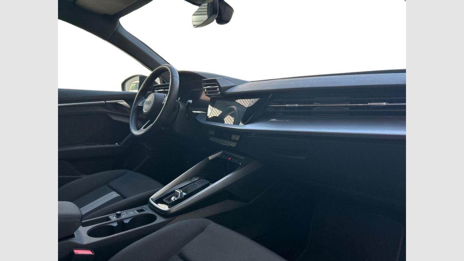 Audi A3 Sportback TFSIe Advanced 30 TDI 85 kW (116 CV) S tronic