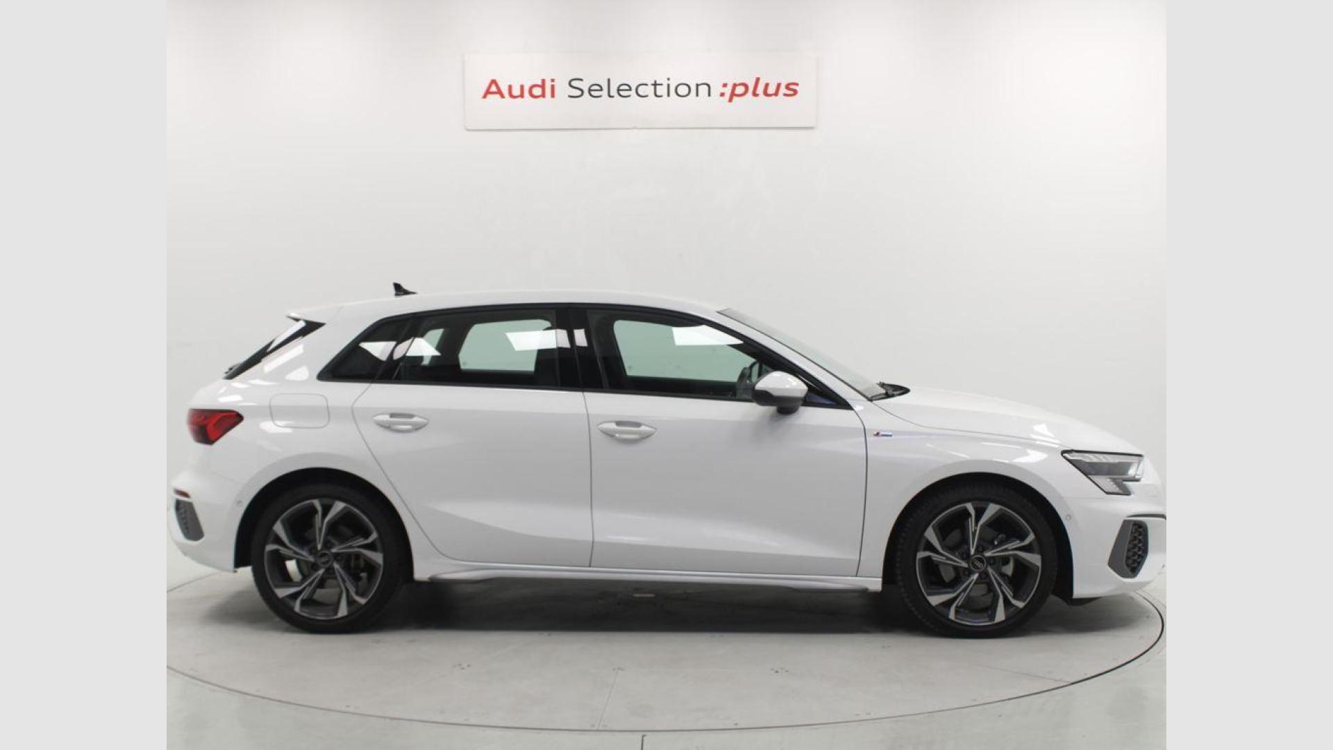 Audi A3 Sportback TFSIe Genuine edition 35 TDI 110 kW (150 CV) S tronic