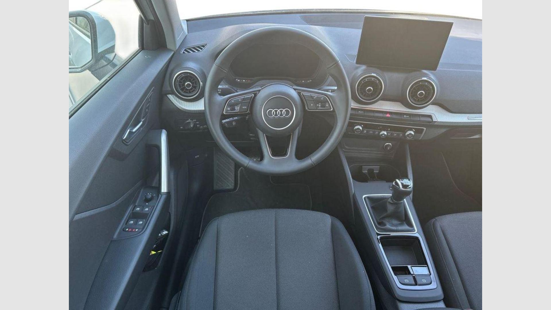 Audi Q2 Advanced 30 TFSI 85 kW (116 CV)