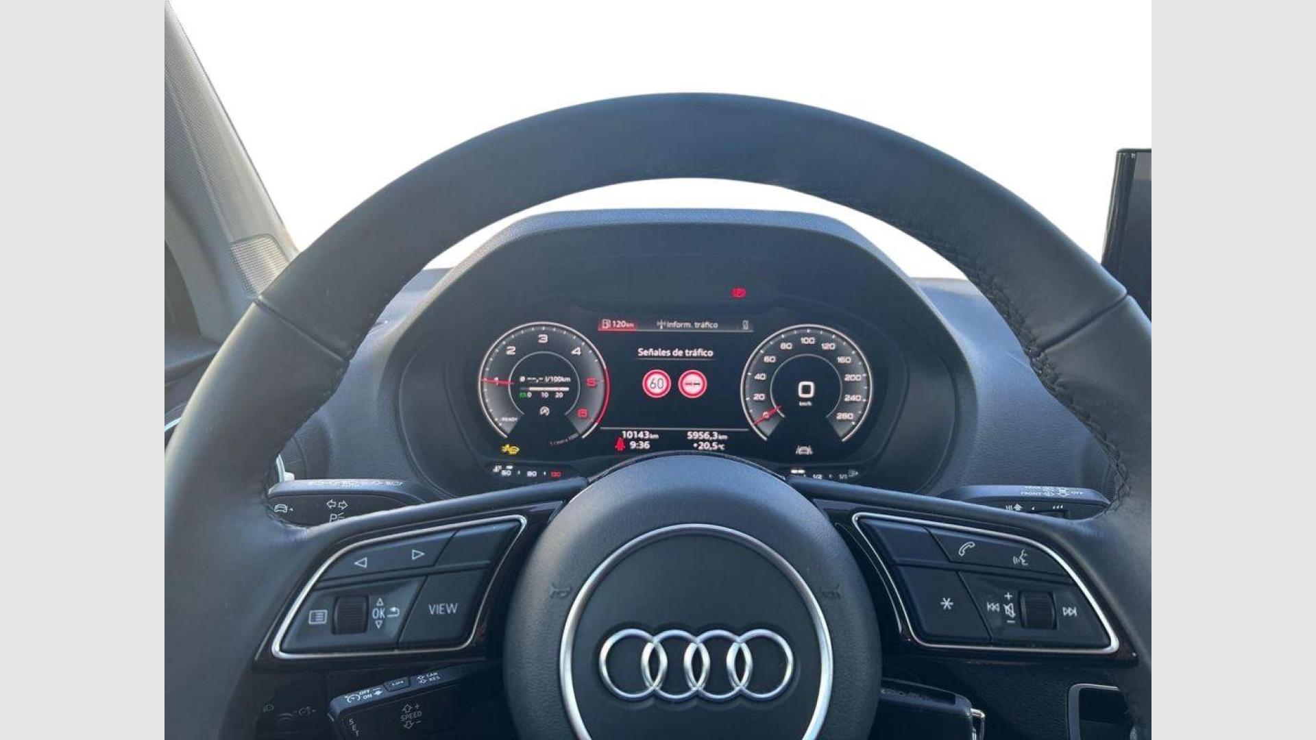 Audi Q2 Advanced 30 TFSI 85 kW (116 CV)