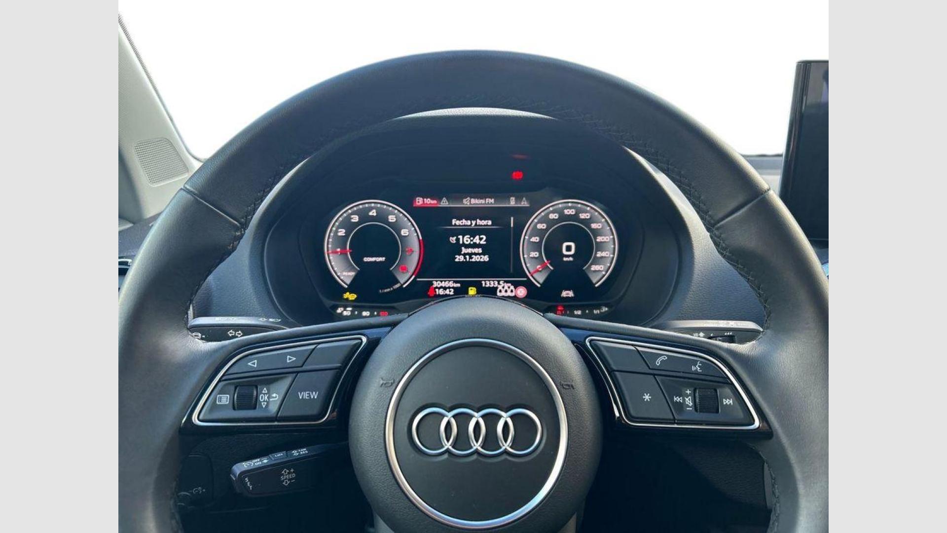 Audi Q2 S line 30 TFSI 85 kW (116 CV)