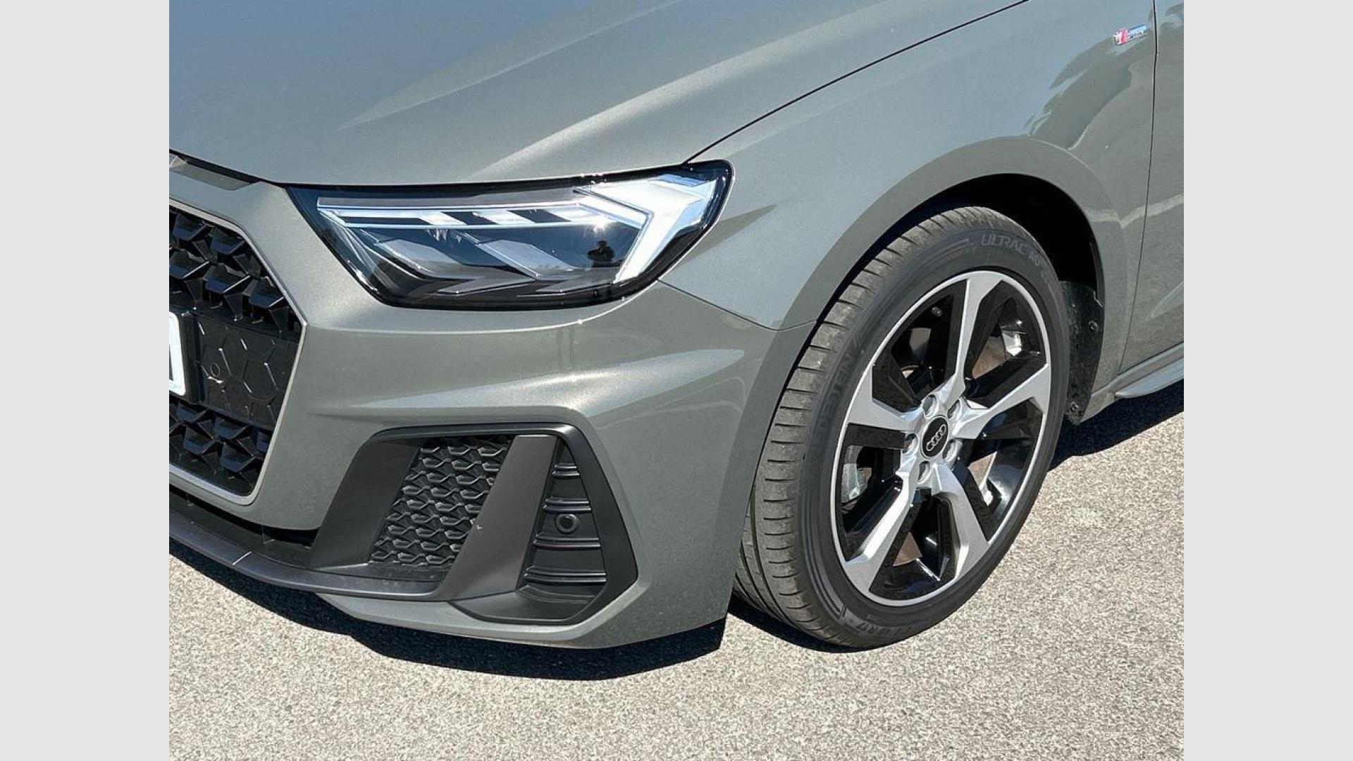 Audi A1 Adrenalin edition 30 TFSI 81 kW (110 CV)