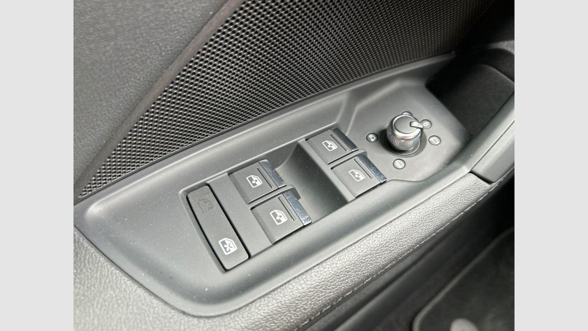 Audi A3 Sportback TFSIe Genuine edition 35 TDI 110 kW (150 CV) S tronic