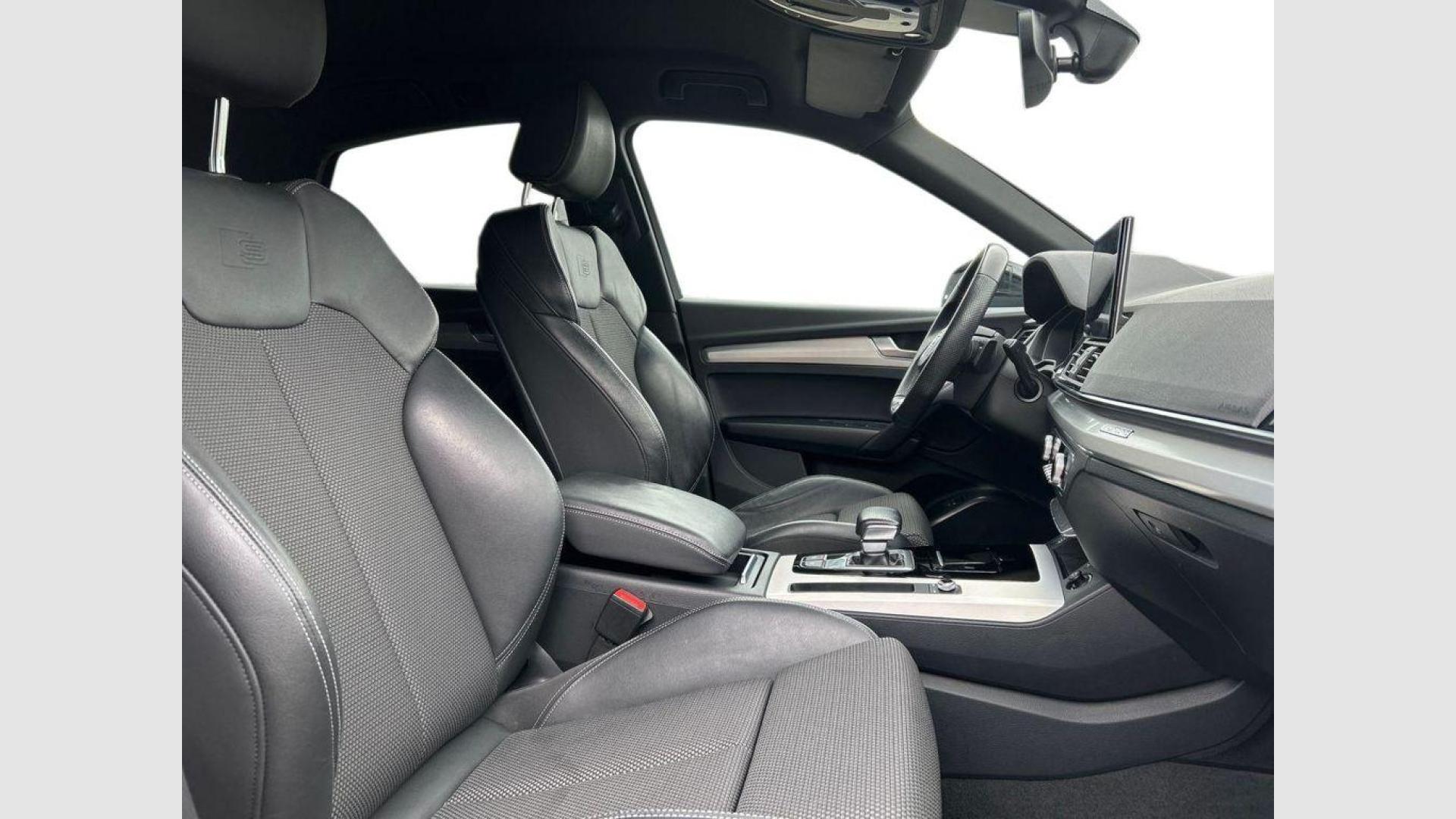 Audi Q5 Sportback TFSIe Black Line 55 TFSI e quattro-ultra 270 kW (367 CV)