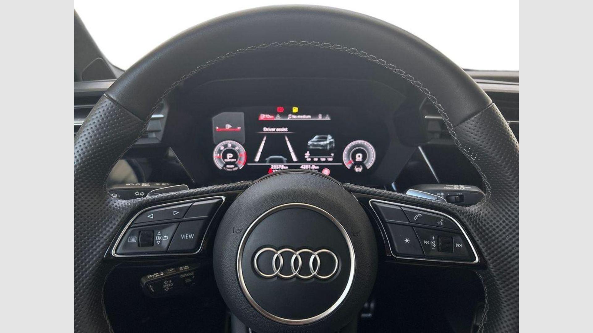 Audi A3 Sportback TFSIe S line 35 TDI 110 kW (150 CV) S tronic