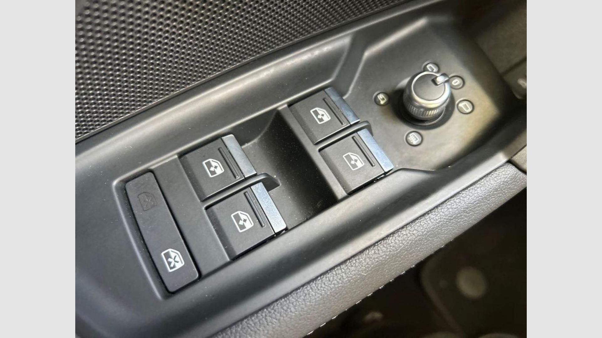 Audi A3 Sportback TFSIe S line 35 TDI 110 kW (150 CV) S tronic
