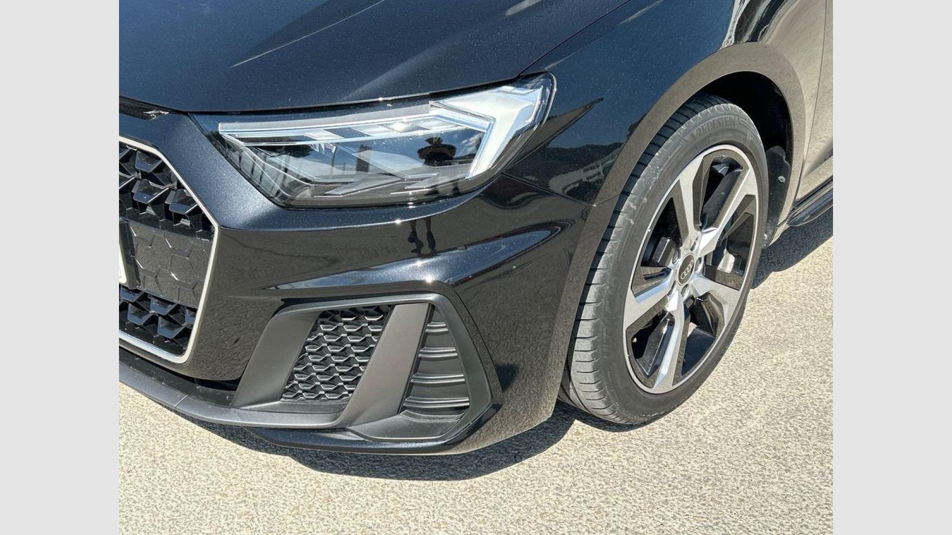 Audi A1 Adrenalin edition 30 TFSI 85 kW (116 CV) S tronic