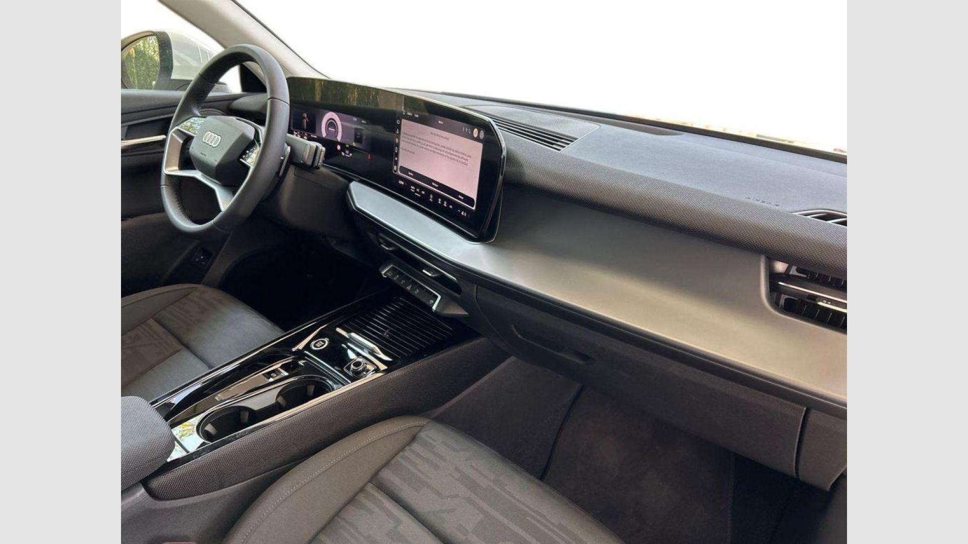 Audi Q3 Sportback Business 200 kW (272 CV)
