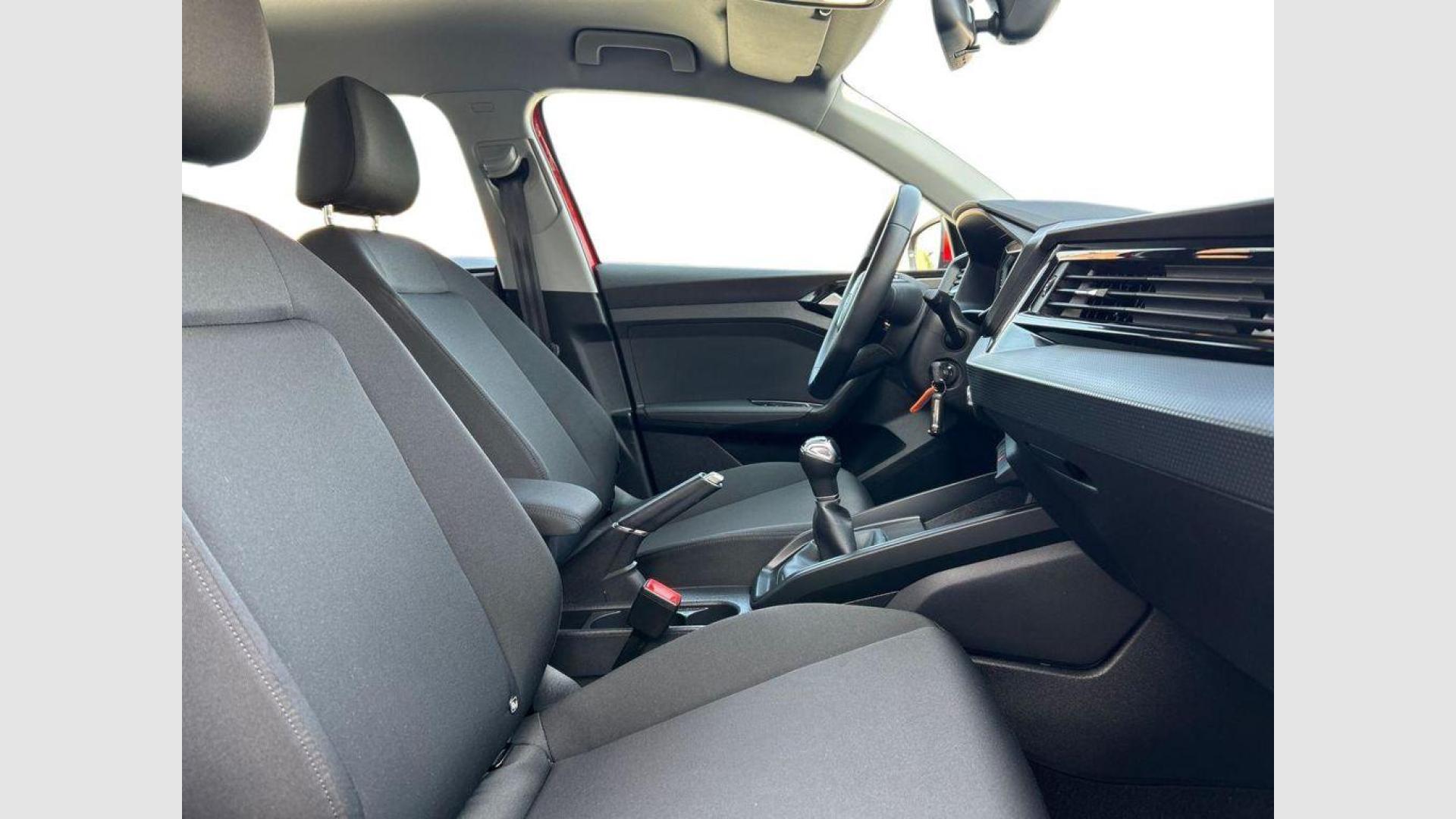 Audi A1 Advanced 25 TFSI 70 kW (95 CV)