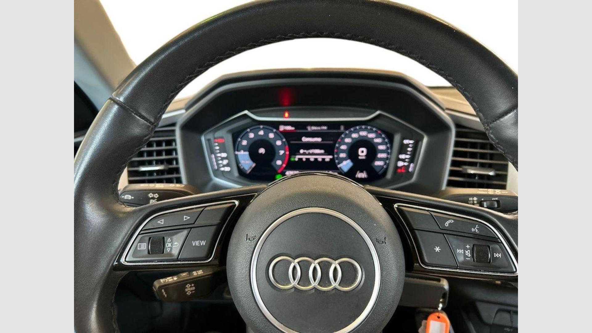 Audi A1 Adrenalin 25 TFSI 70 kW (95 CV)