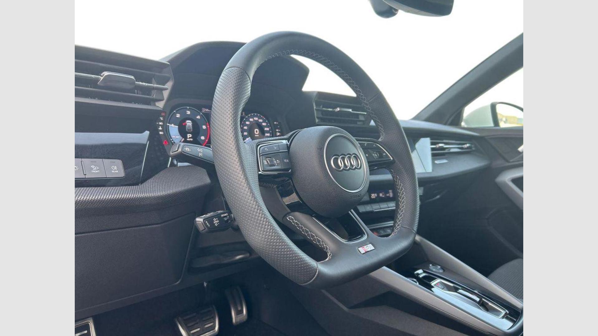 Audi A3 Sportback TFSIe 35 TDI 110 kW (150 CV) S tronic