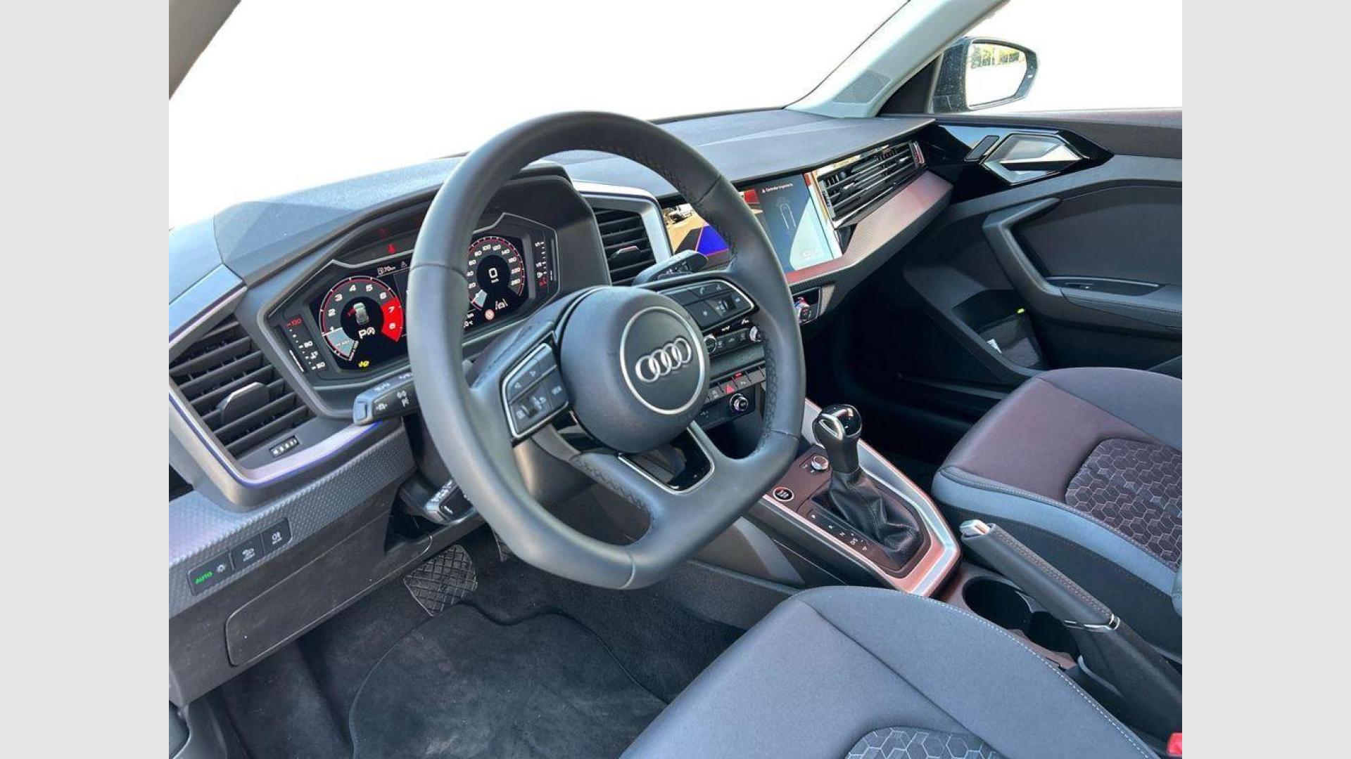 Audi A1 Sportback Adrenalin Black edition 35 TFSI 110 kW (150 CV) S tronic