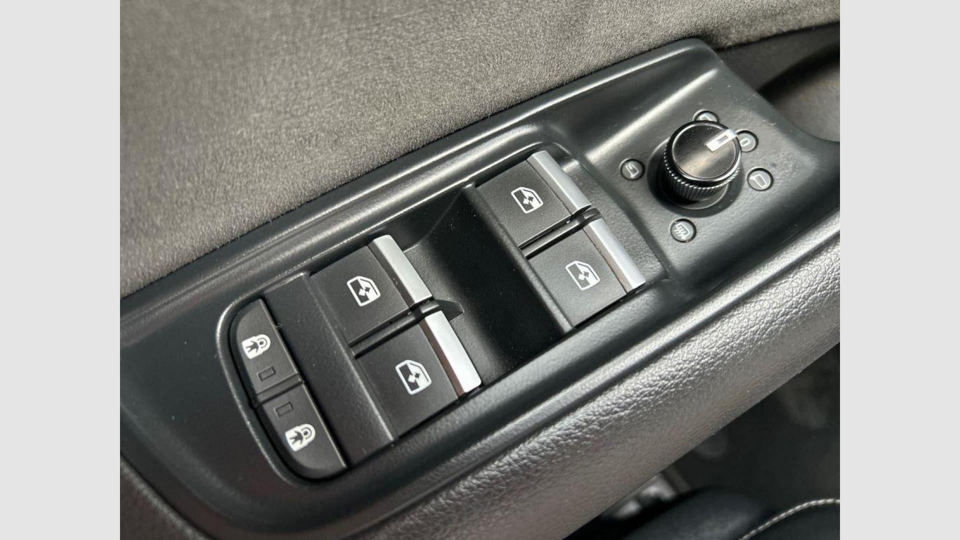 Audi Q8 Black line 50 TDI quattro 210 kW (286 CV) tiptronic