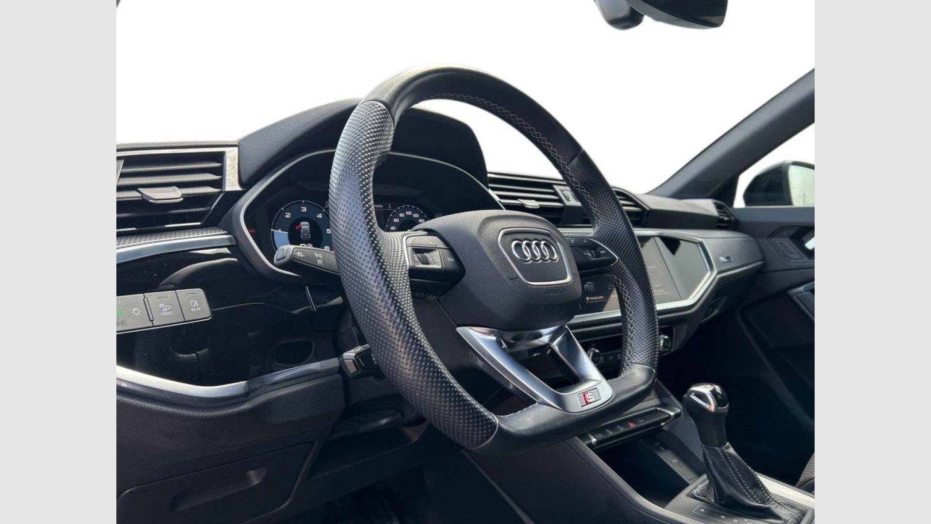 Audi Q3 Black line 35 TDI 110 kW (150 CV) S tronic