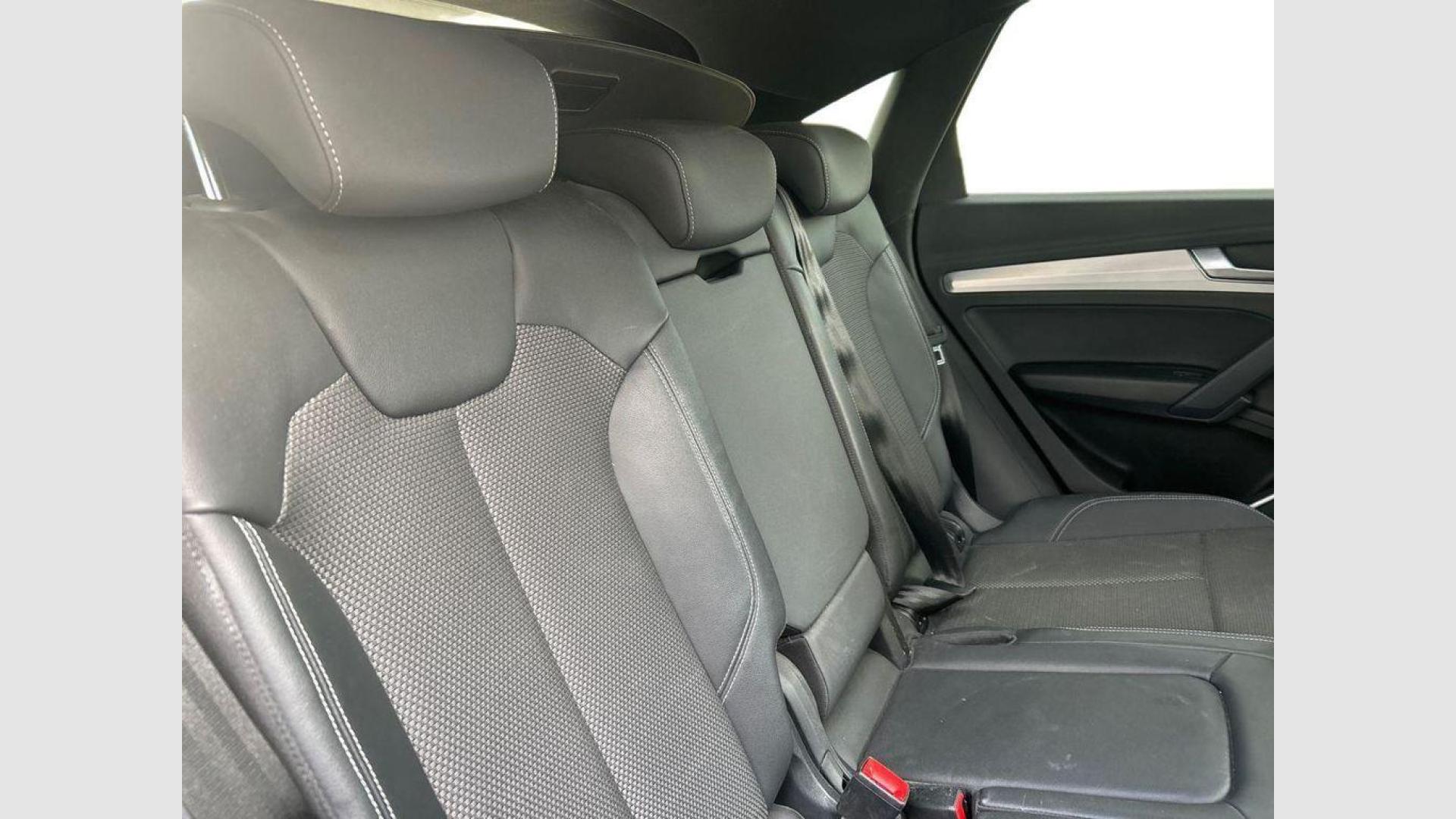 Audi Q5 SPORTBACK Black line 40 TDI quattro-ultra 150 kW (204 CV) S tronic