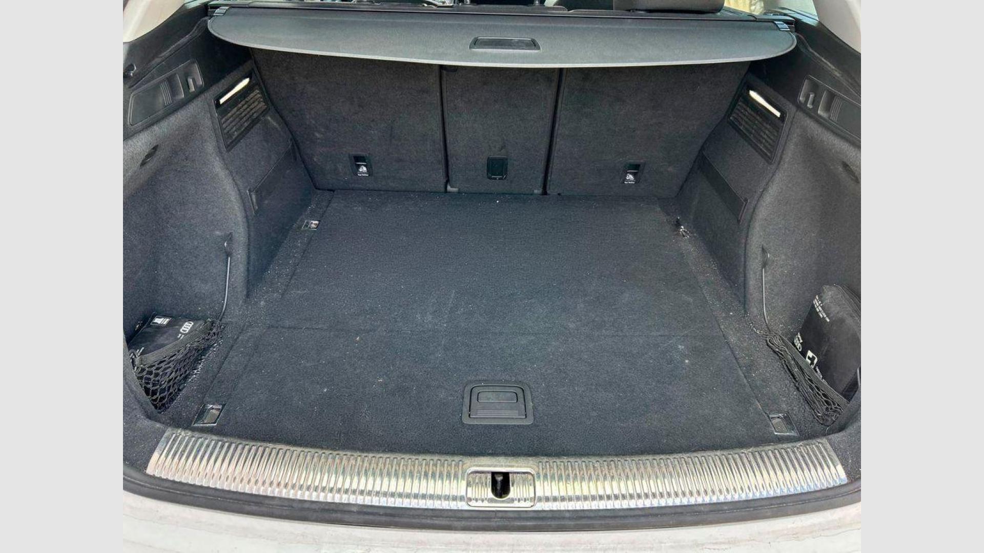 Audi Q5 design 40 TDI quattro 140 kW (190 CV) S tronic
