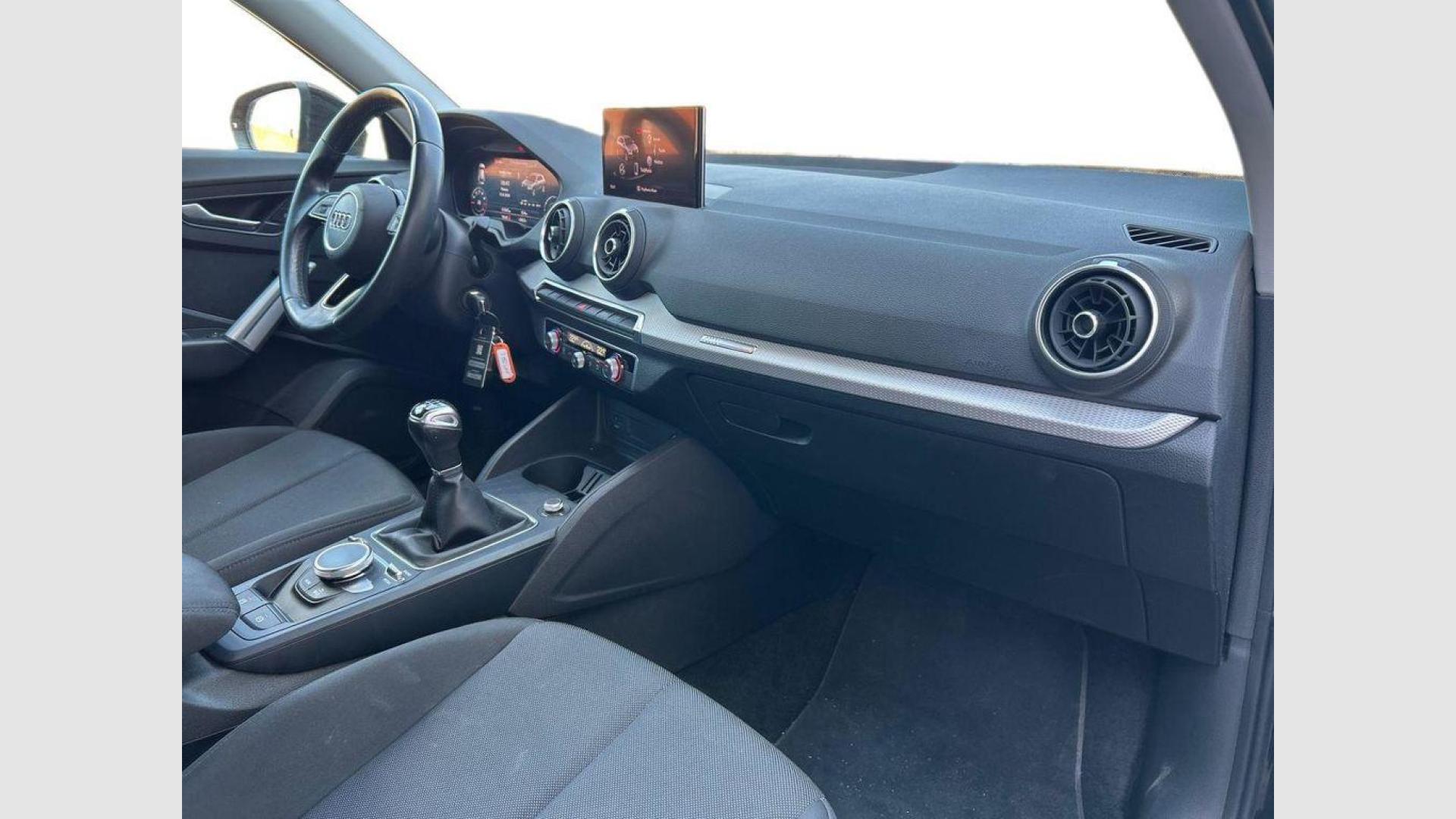 Audi Q2 Advanced 30 TFSI 81 kW (110 CV)