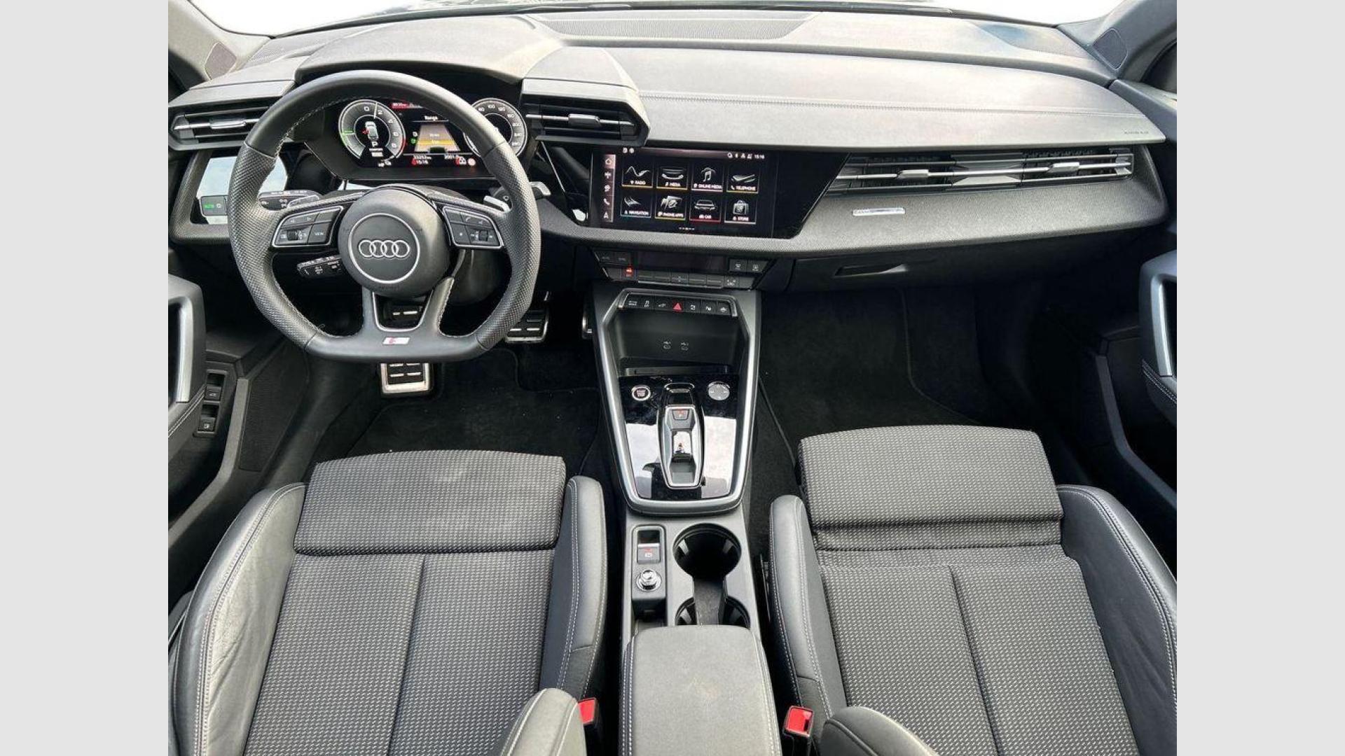 Audi A3 Sportback TFSIe S line 40 150 kW (204 CV) S tronic